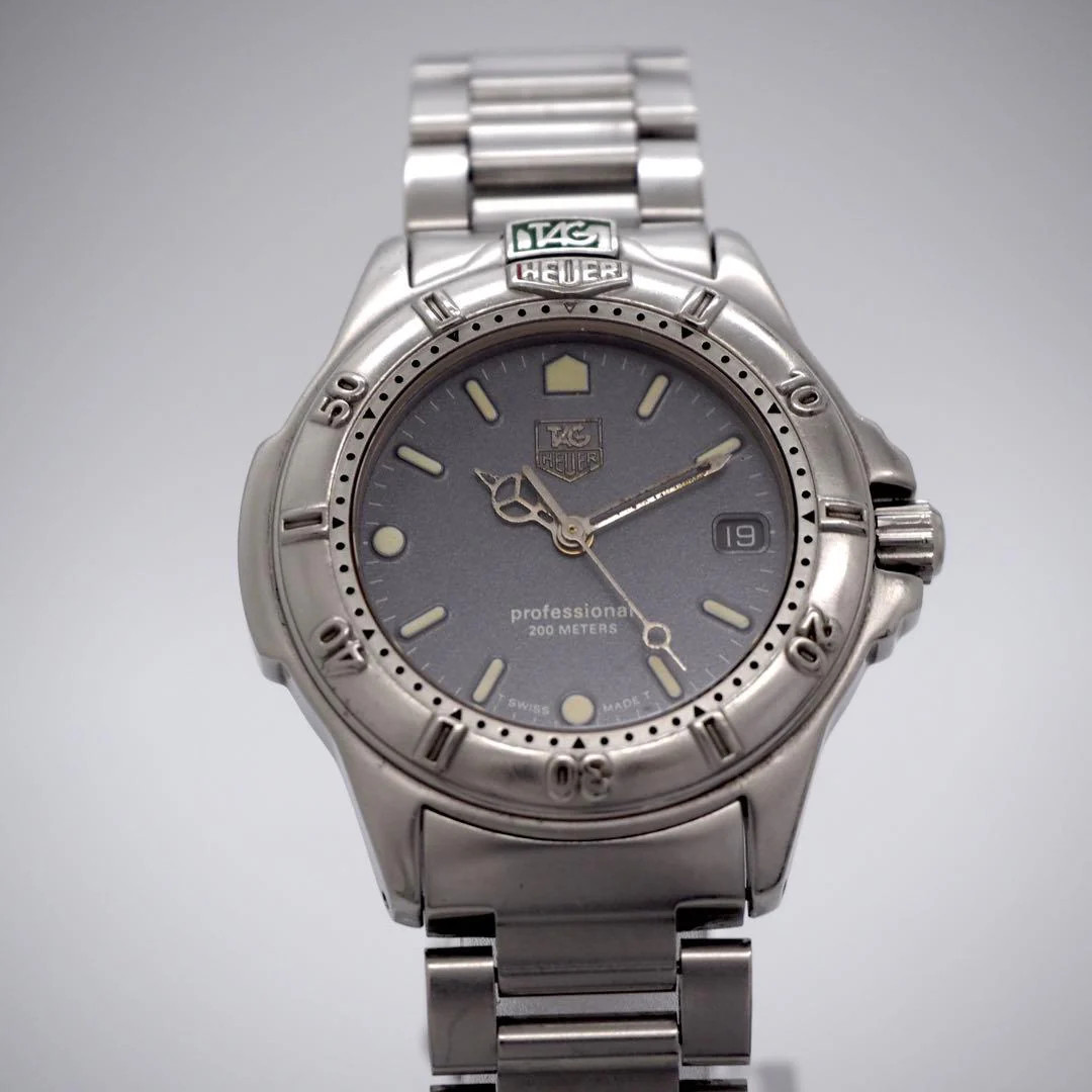TAG HEUER 999.213A Professional 200 35mm Gray Dial Silver Band