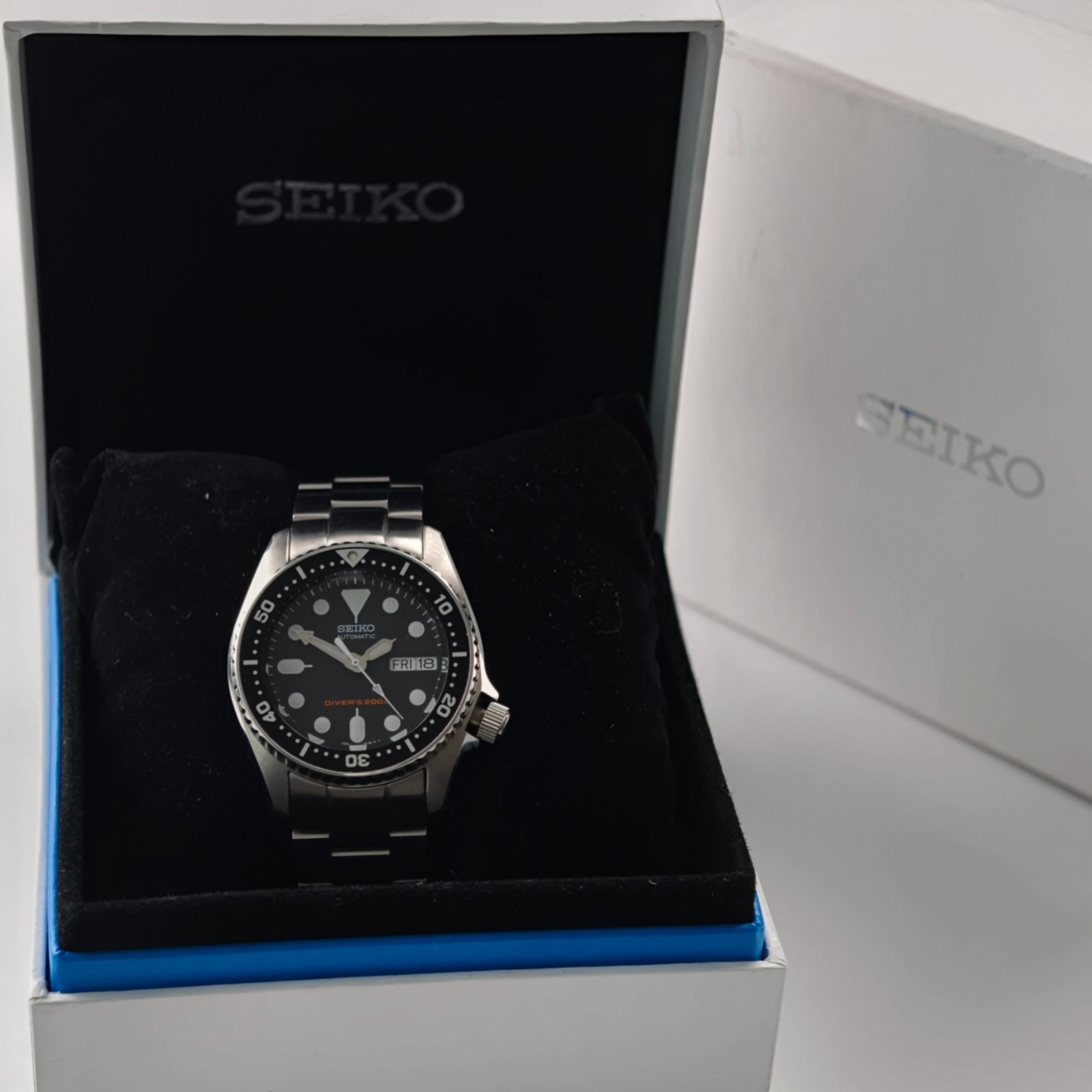 Seiko SKX013 7S26-0030 Midsize Automatic Diver Watch – High-End MiLTAT Strap
