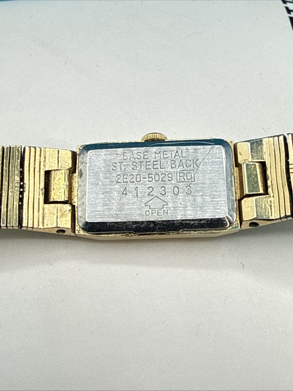 Seiko Tank Watch Women 12mm Champagne Dial Gold Tone 2e20-5029 New Battery