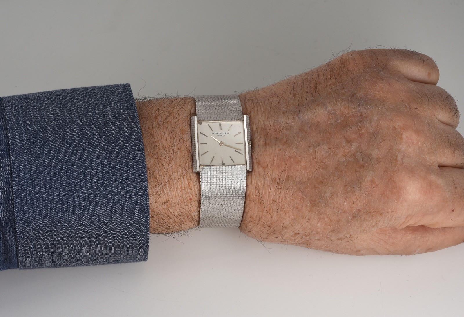 1970s Men’s Patek Philippe 18K White Gold watch with Hobnail finish REF. 3494