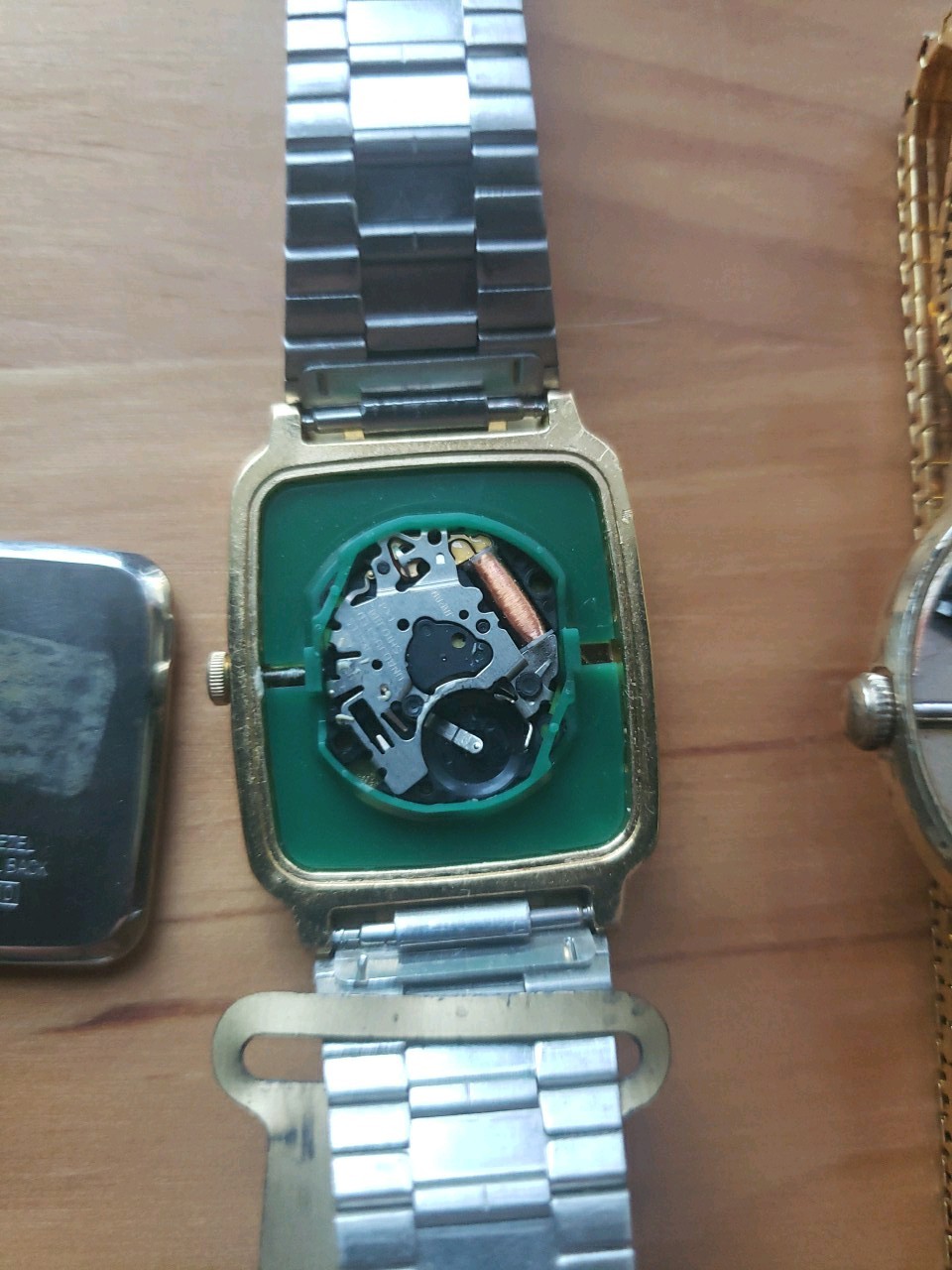 Vintage Watch Lot Of Three, Two Mechanical, One Battery. NONE WORK