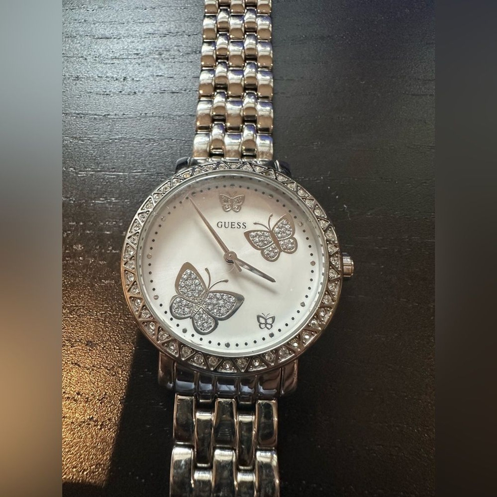 Guess Silver Butterfly Watch G86013L