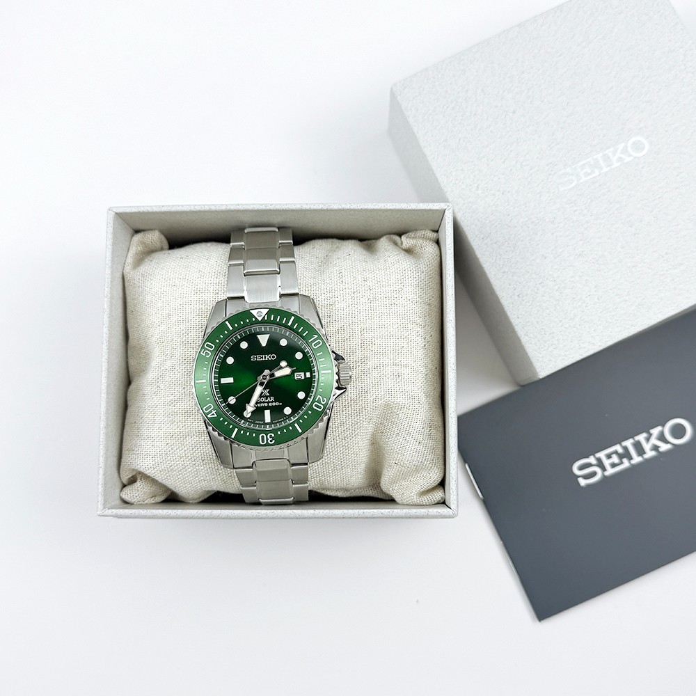Seiko Prospex Sea Men’s Solar Green Dial Diver Stainless Watch SNE583