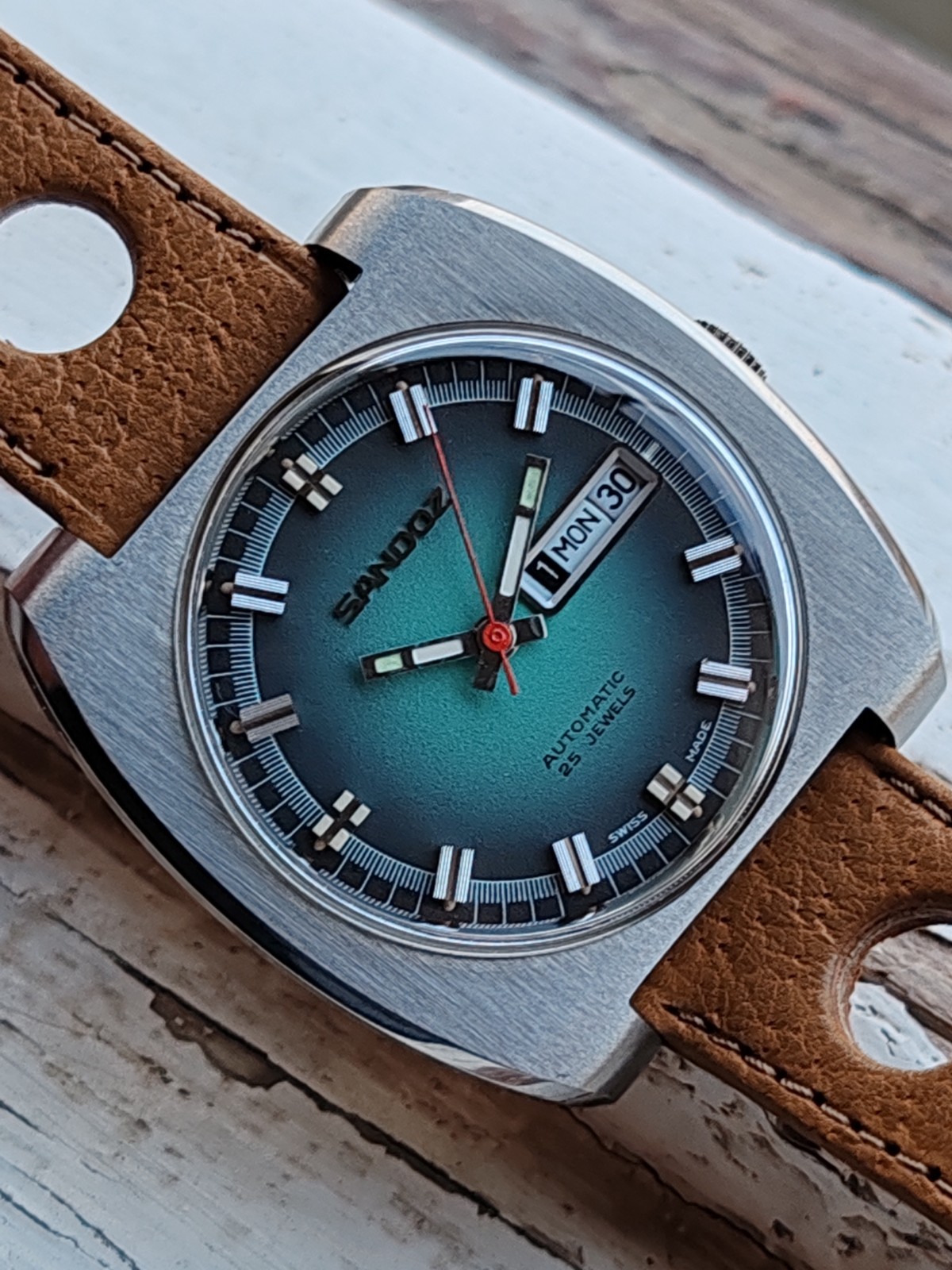 Sandoz Automatic 1746Z-84-8 Teal Gradient Dial Vintage 1970s