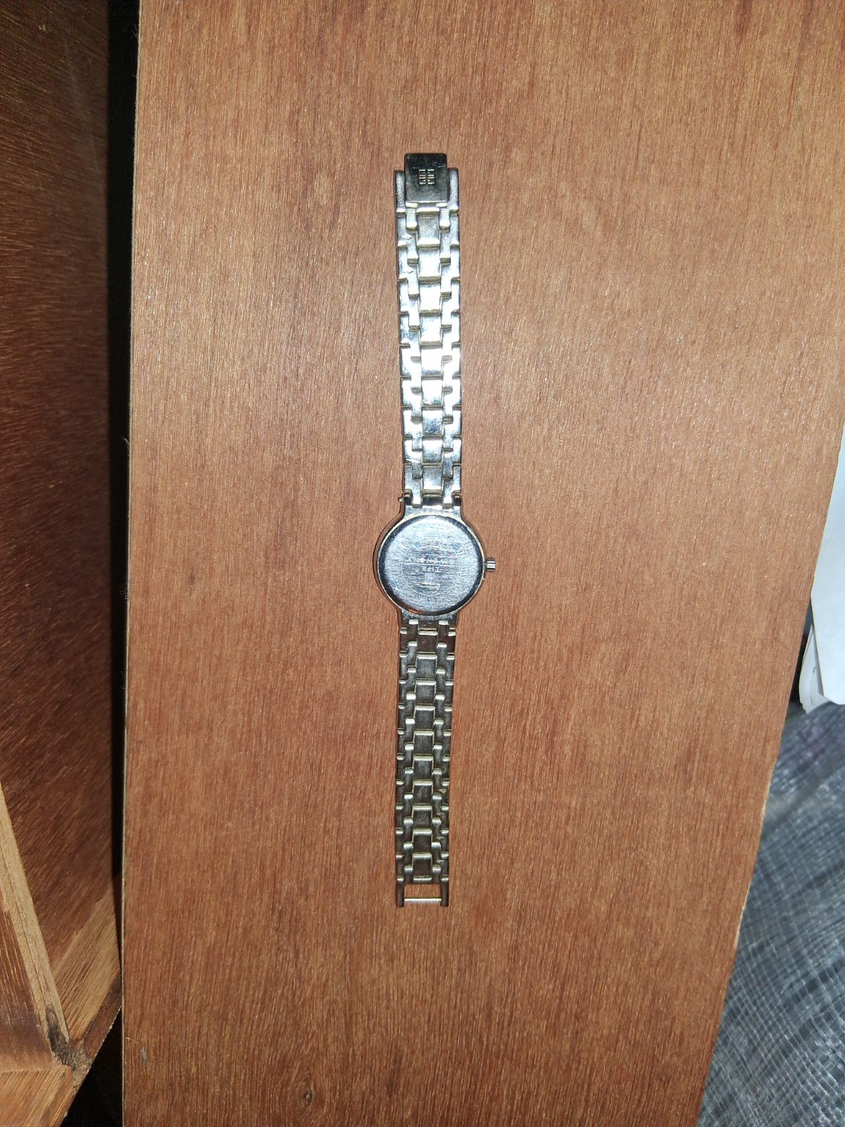Vintage Givenchy Ladies Watch – Blue Sunburst Dial – Silver Tone Quartz