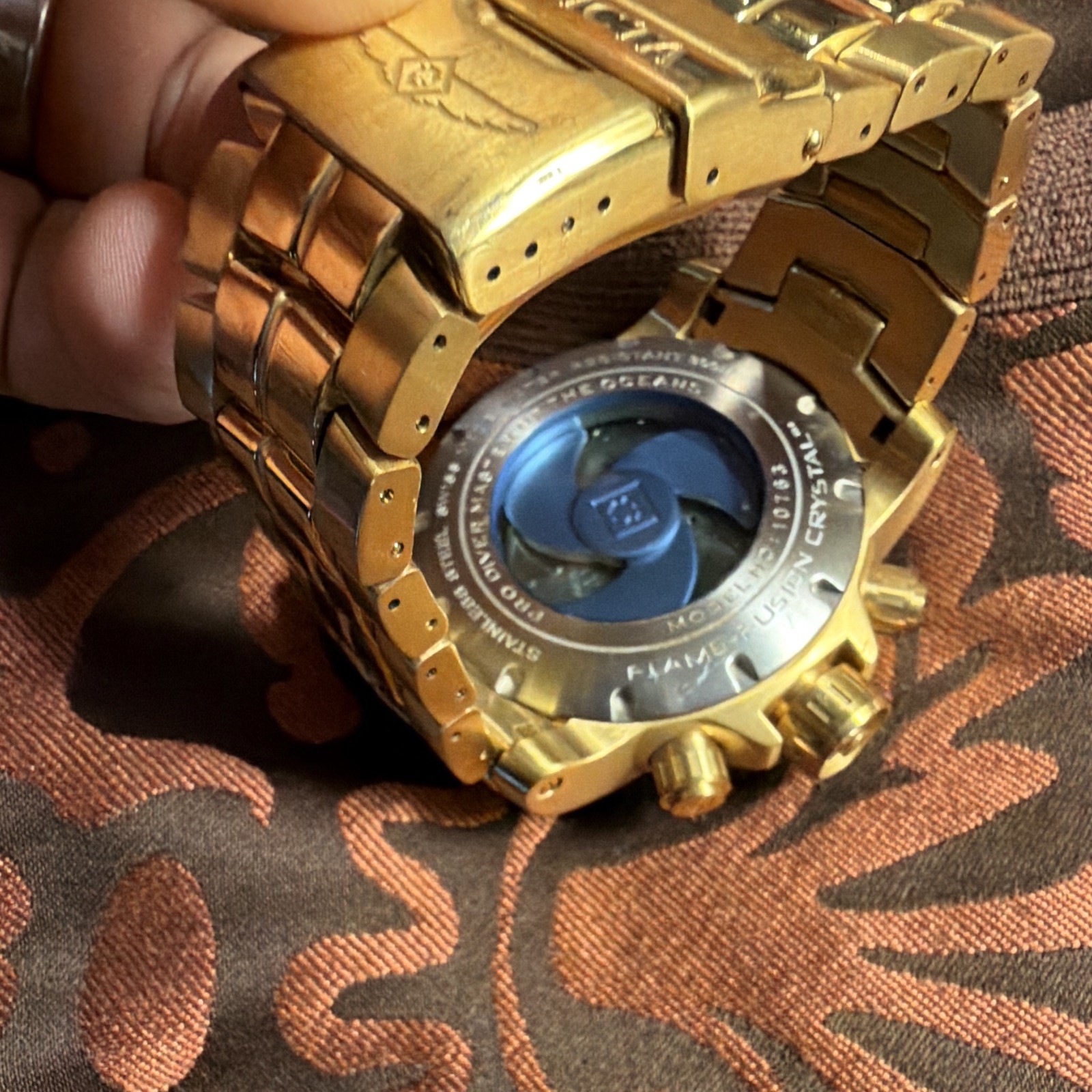 Invicta Pro Diver Swiss Made Quartz Chronograph 200m Gold Tone Black Dial