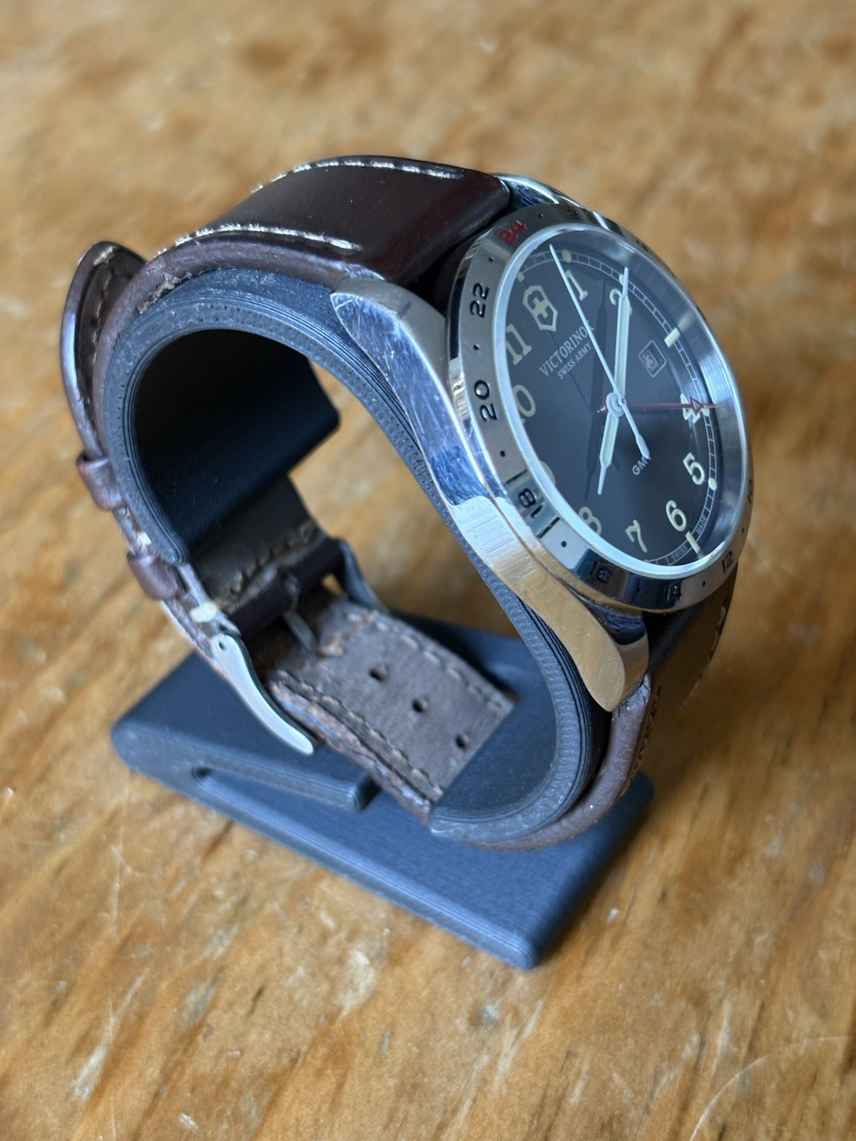 Victorinox 40mm Stainless Case with Brown Leather Strap Swiss Army Men’s Watch