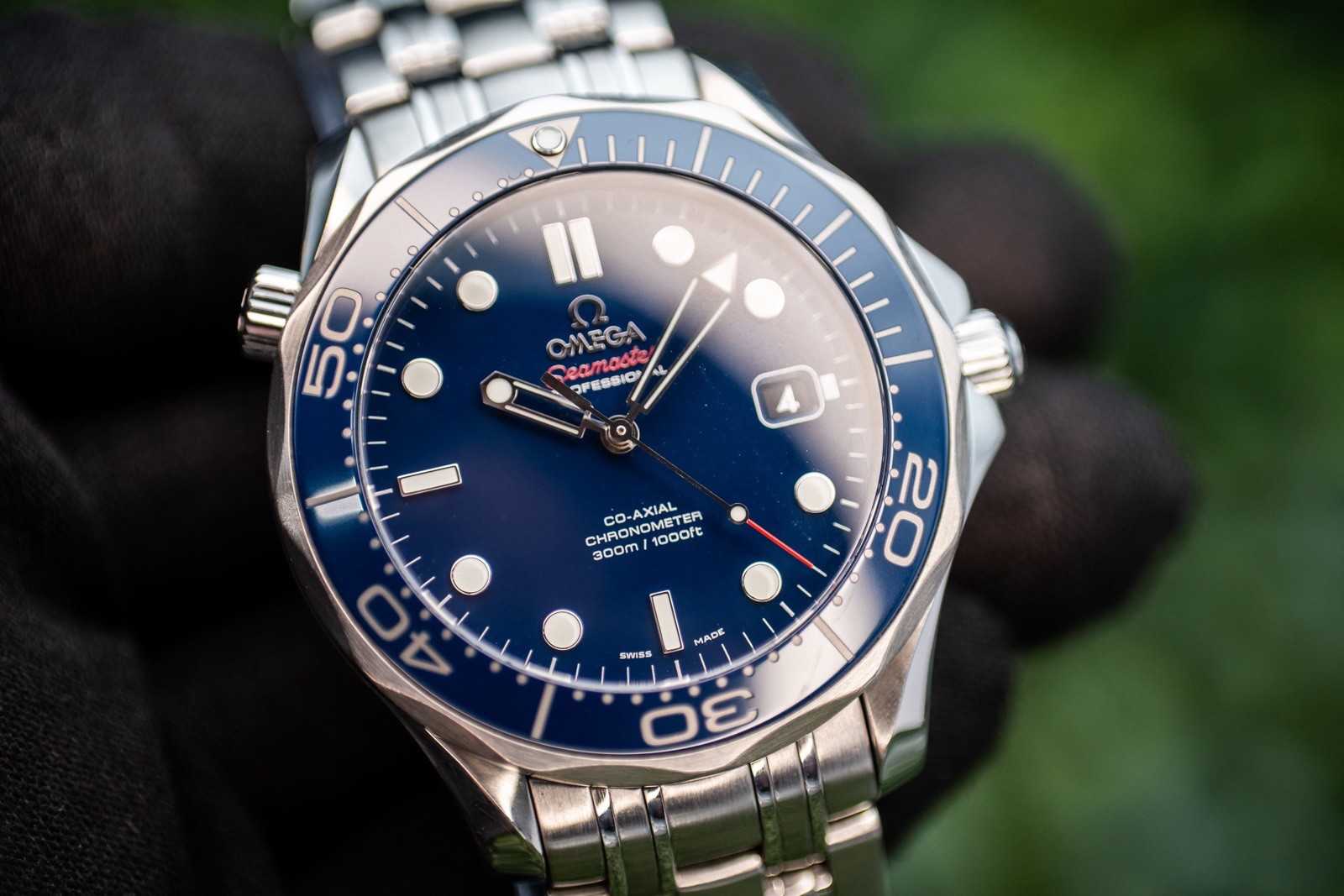 Omega Seamaster Diver 300M 212.30.41.20.03.001 41mm Steel Blue Dial Box Papers