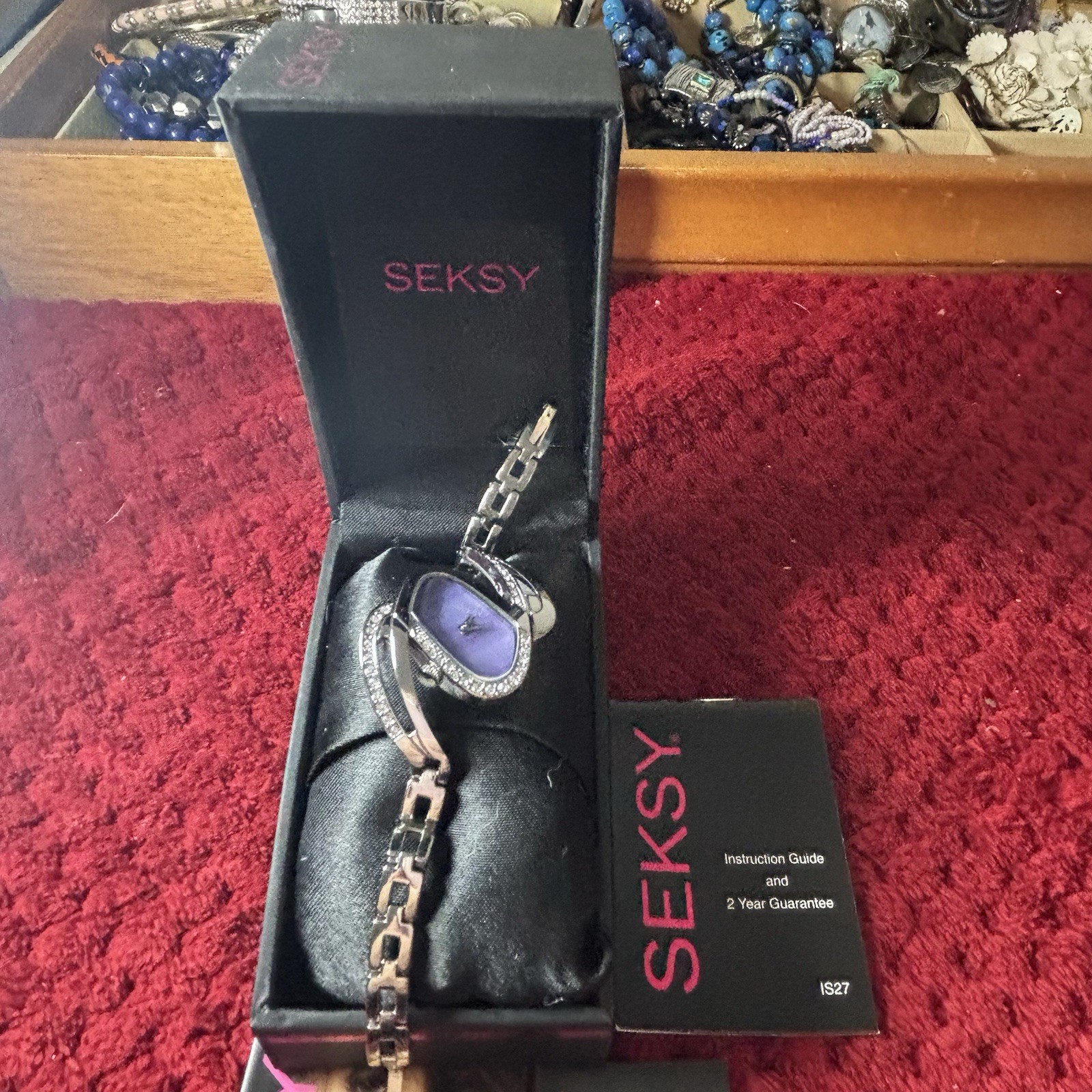Sekonda Seksy Women’s Quartz Purple Dial Gemmed Silver Bracelet Watch Box