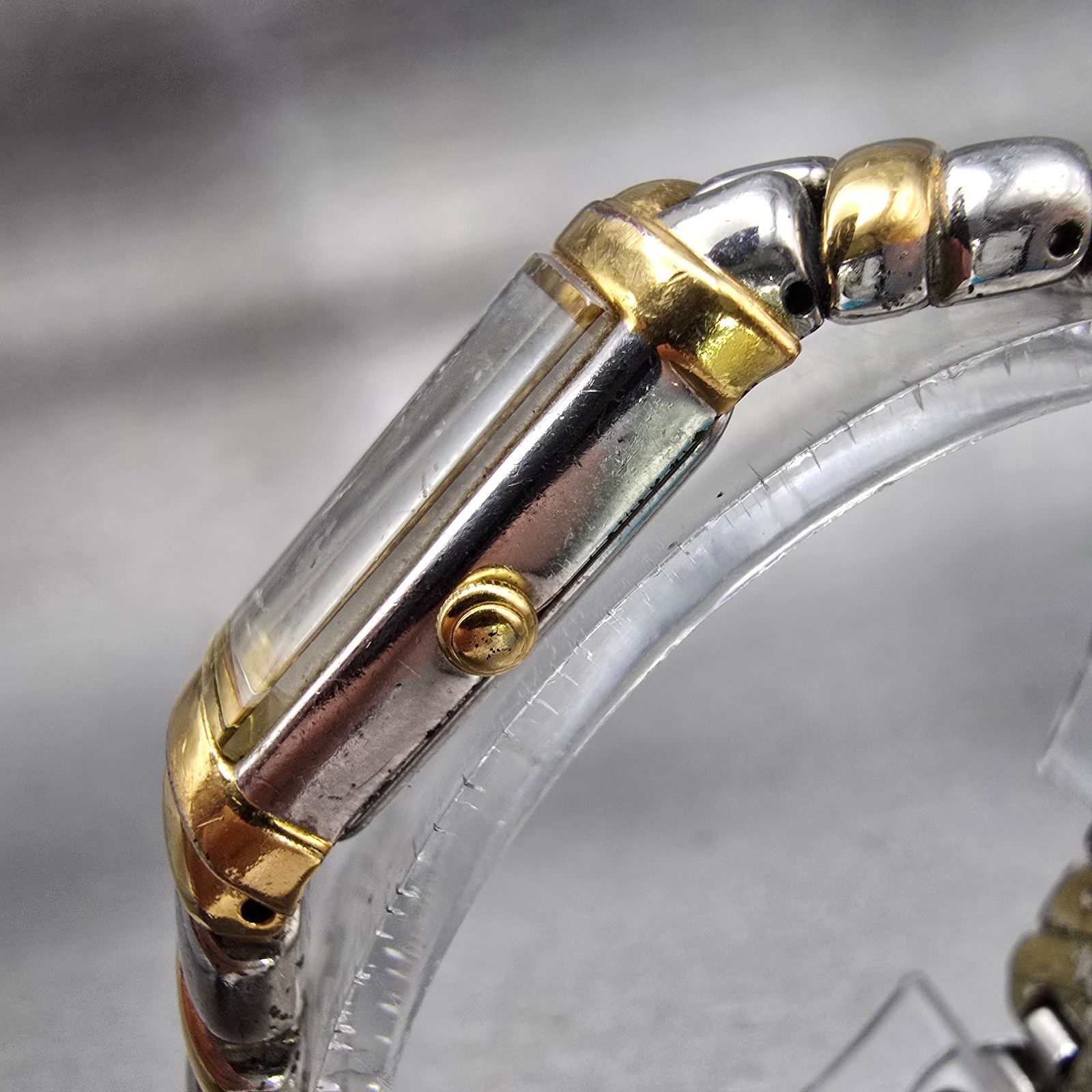 Seiko Watch Women 13mm MOP Dial Two Tone Rectangle 2E20-7259 New Battery VTG