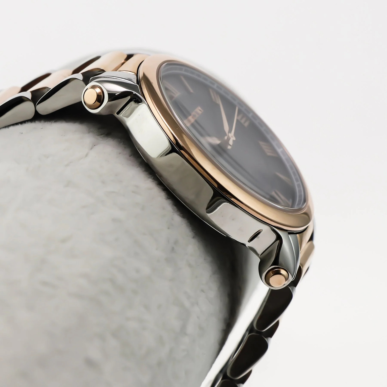 Mercury – Swiss Watch – ME385-SR-9 Swiss Quartz 36 mm ME385 50m (5 ATM, 169