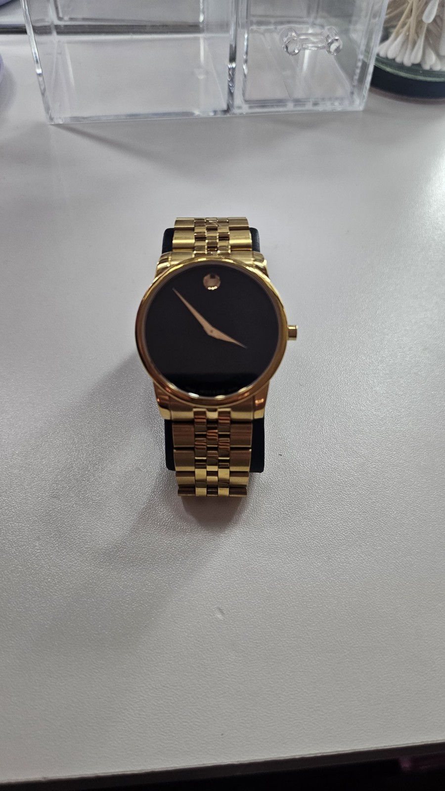 Movado Museum Men’s Quartz Watch Black Dial 40mm Gold Steel Bracelet 3 ATM Box
