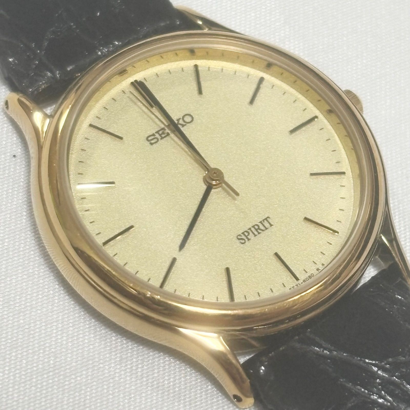 SEIKO SPIRIT 5E31-6040 Ivory Black Quartz Watch Battery Dead