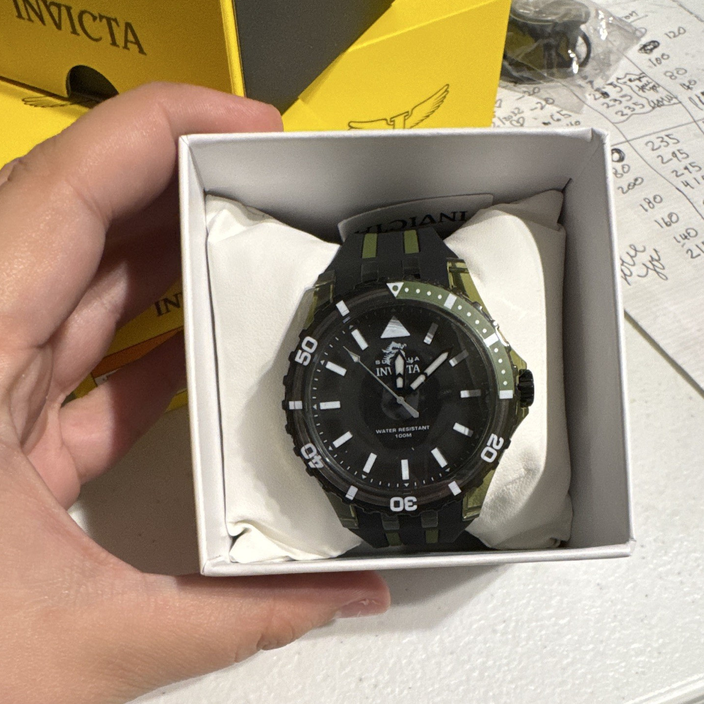Invicta Subaqua Men’s Quartz Diver Watch 100m Black/Green Silicone Strap Box