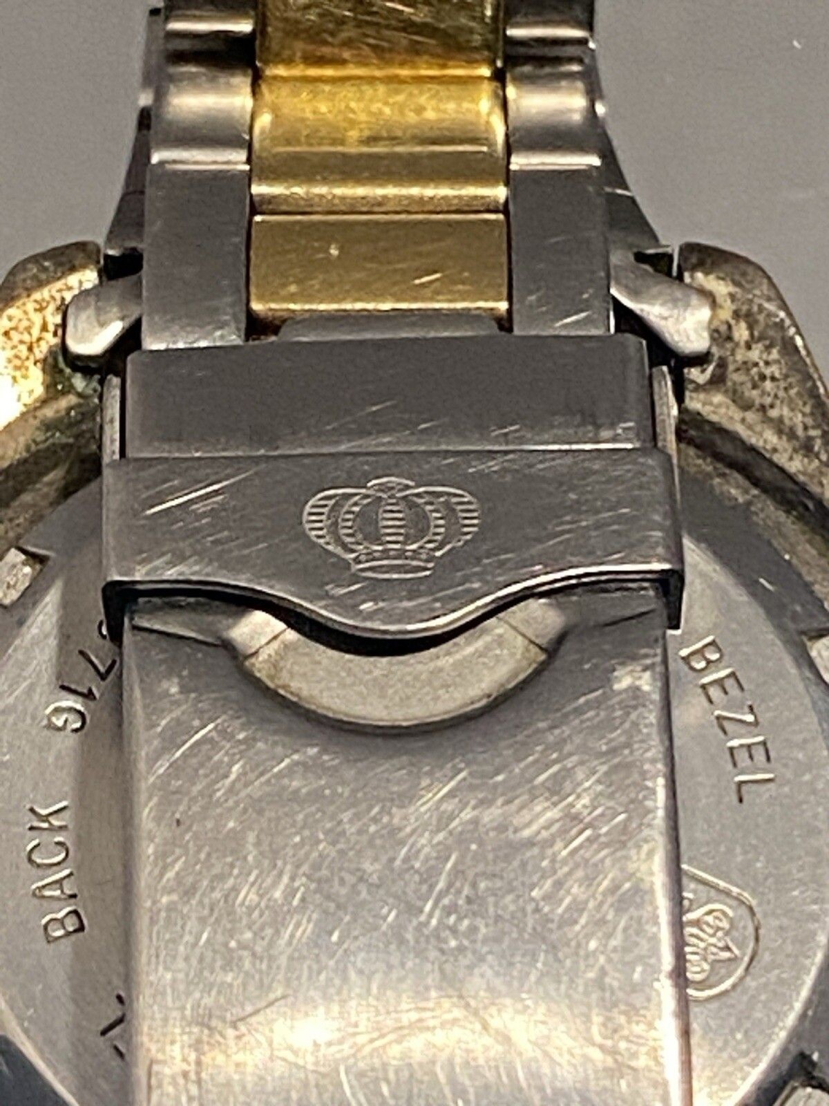 Jules Jurgensen Watch Sea Diver 7371 Two Tone Screw-Down Crown Water Resistant