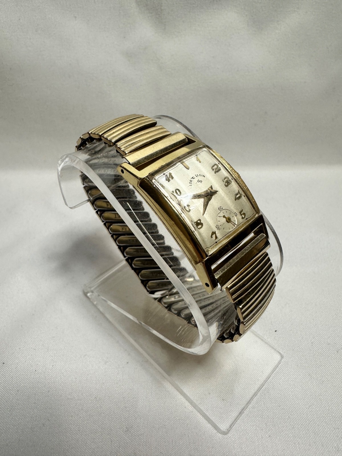 LORD ELGIN Men’s Watch Vintage 1950’s Curved Case 14K Gold Filled — Running