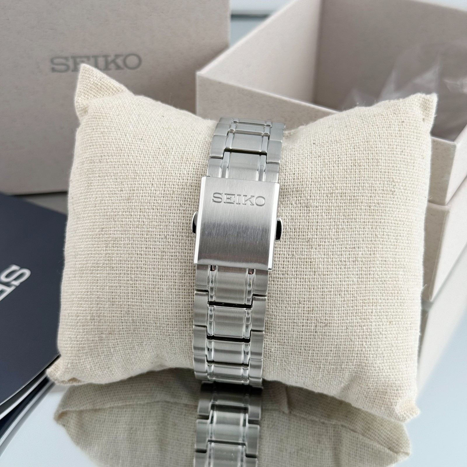 SEIKO Essentials SUR309 Stainless Steel Blue Dial Men’s Quartz Watch 40.2mm