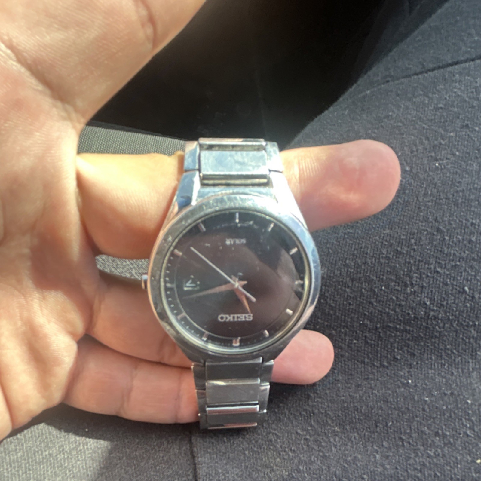 Seiko Men’s Stainless Steel Silver Wristwatch Black Dial Analog Baton Indexes