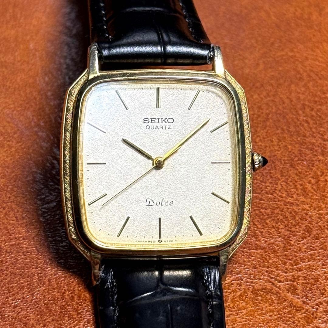 SEIKO Dolce 9521-5220 Quartz Mens Watch Gold Rectangular 1984 New Battery Japan