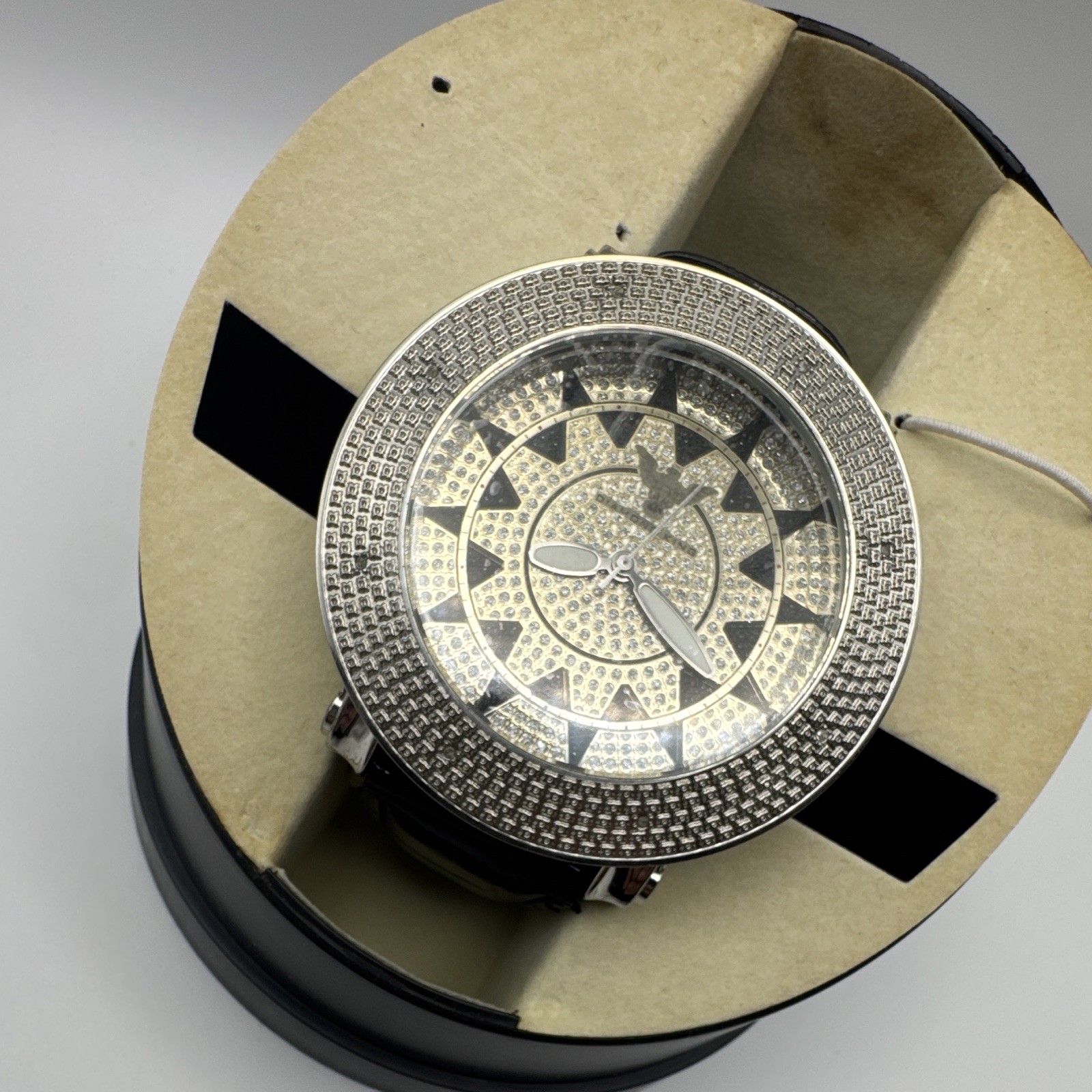 Diamond King DKW-0748 Watch New Battery Black Band Display Case Men’s Fashion