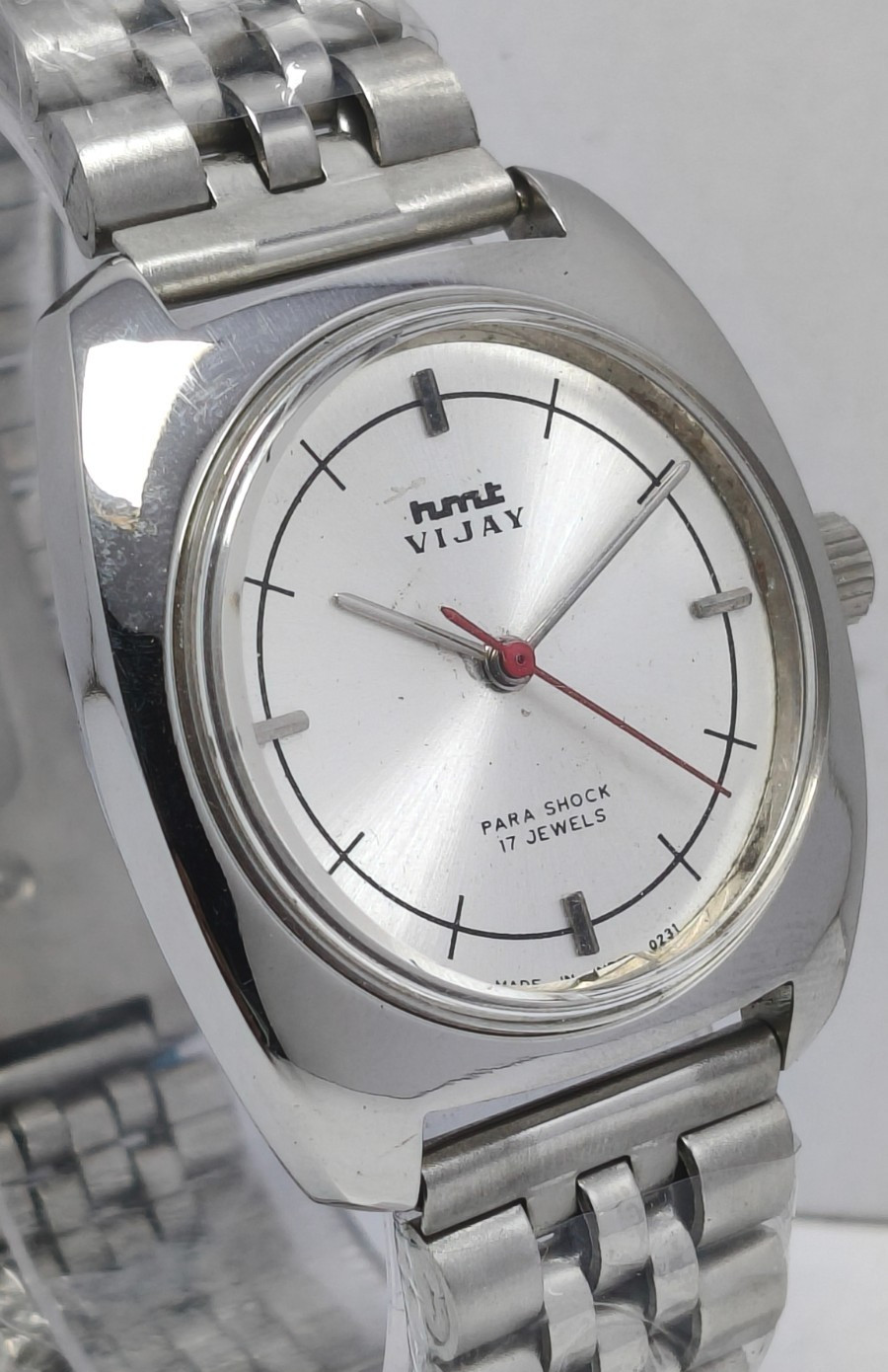 HMT Vijay 17J Hand Winding Wrist Watch For Men’s In Working Condition
