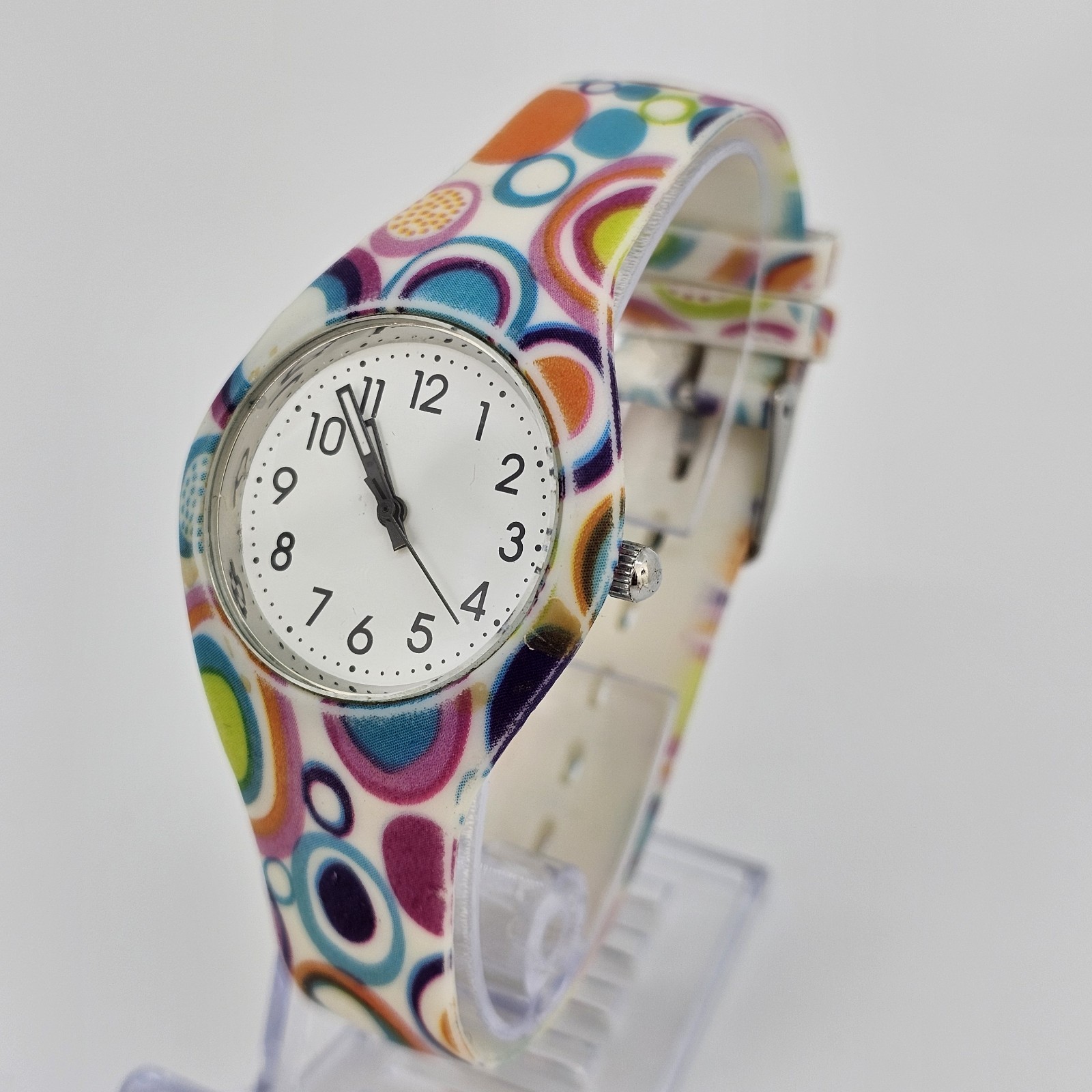 34MM Women’s Watch White Dial Multicolor Plastic Bands New Battery