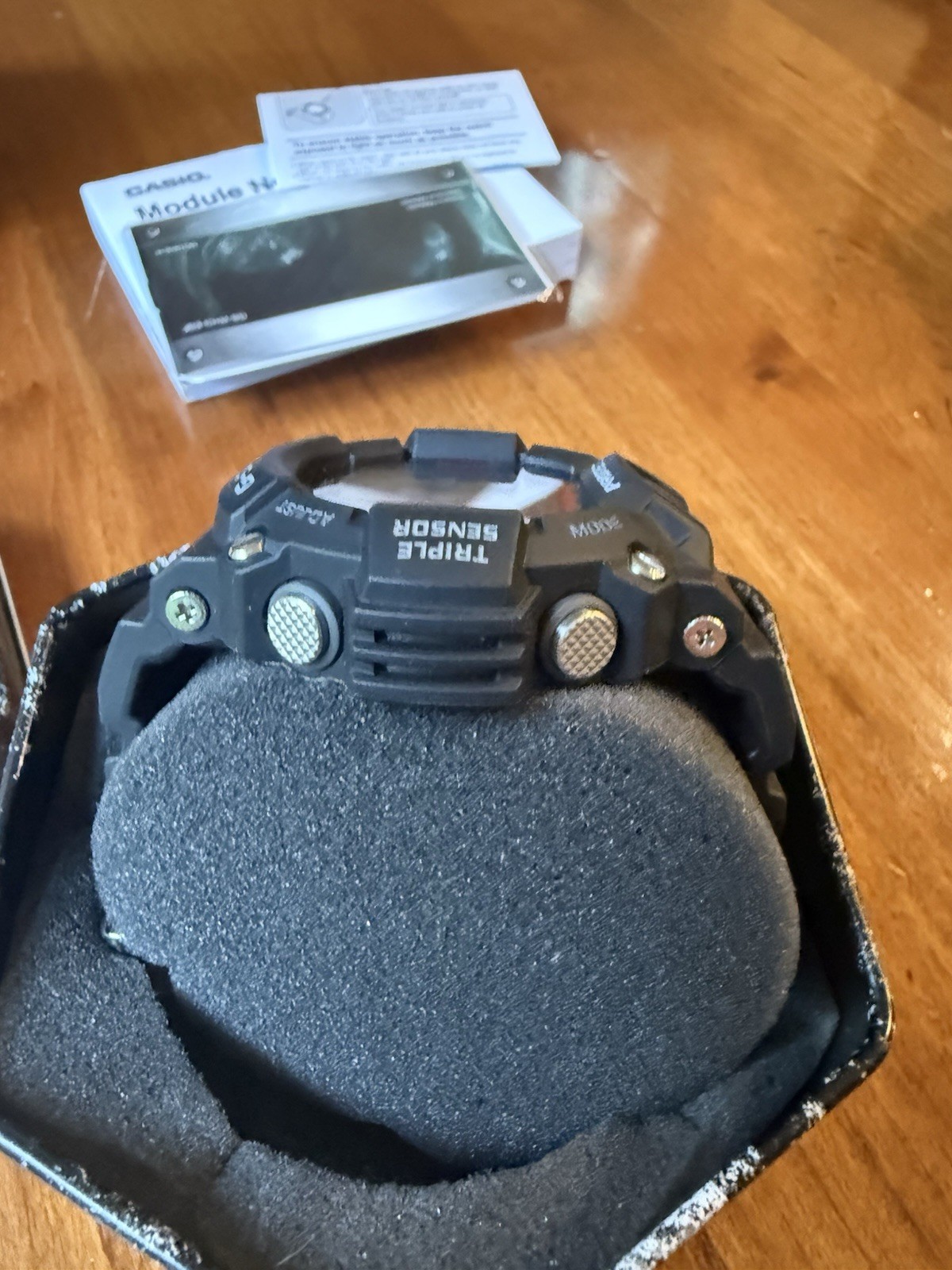 Casio G-SHOCK Rangeman GW9400-1 Triple Sensor 200m Shock, Box & Manual