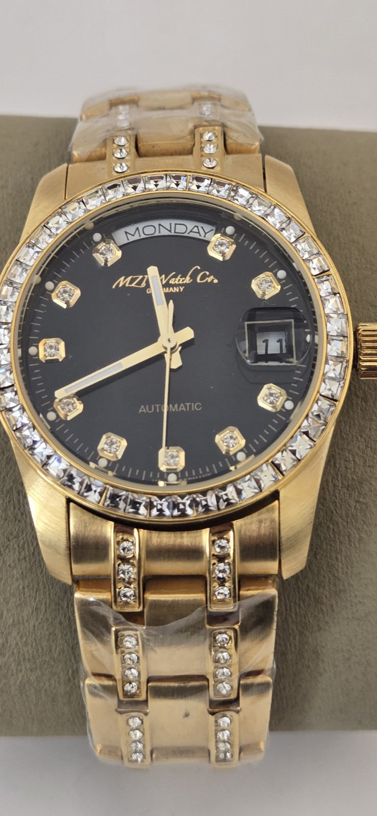 MZI Watch Co. Germany crystals Gold-tone 3 ATM Automatic Men’s Wristwatch NEW