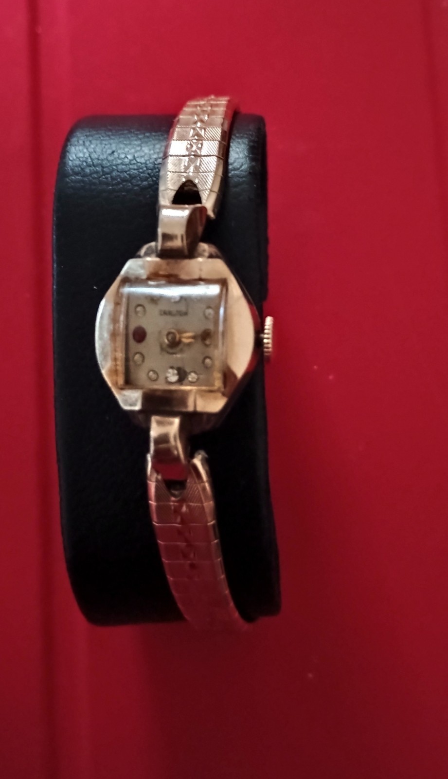 Vintage Carlton 10k RGP 17 Jewels Womens Watch