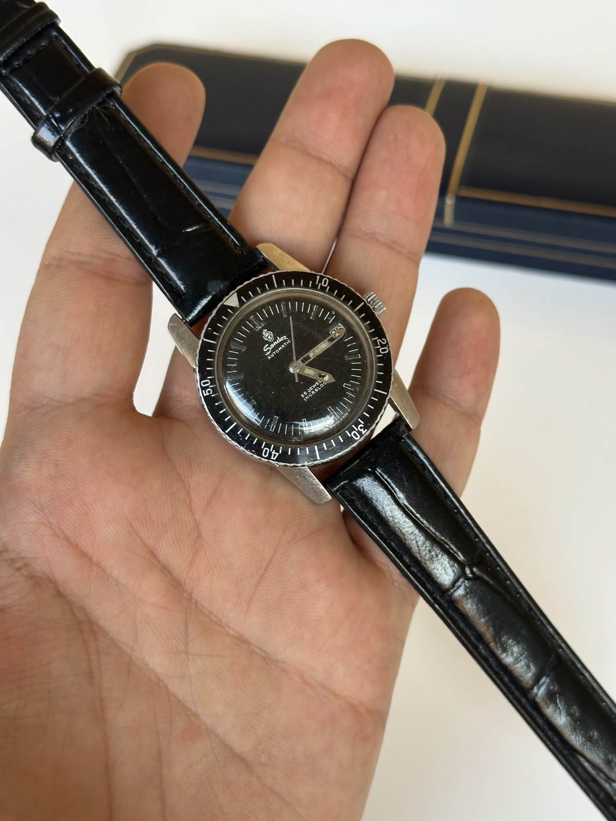 Rare Vintage Sandoz Automatic Skin Diver Watch 25 Jewels 37mm Boxed Black Date