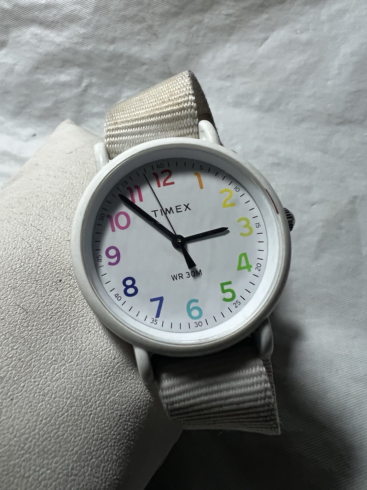 Timex Classic WR30M, white tone, Multicolor numbers,34mm,49, ladies Watch.