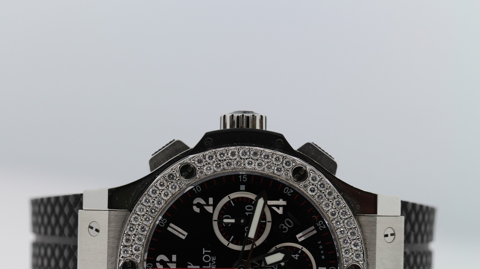 Hublot Big Bang 301.SX.130.RX 44mm Custom Bezel Black Rubber Chrono Men’s Watch
