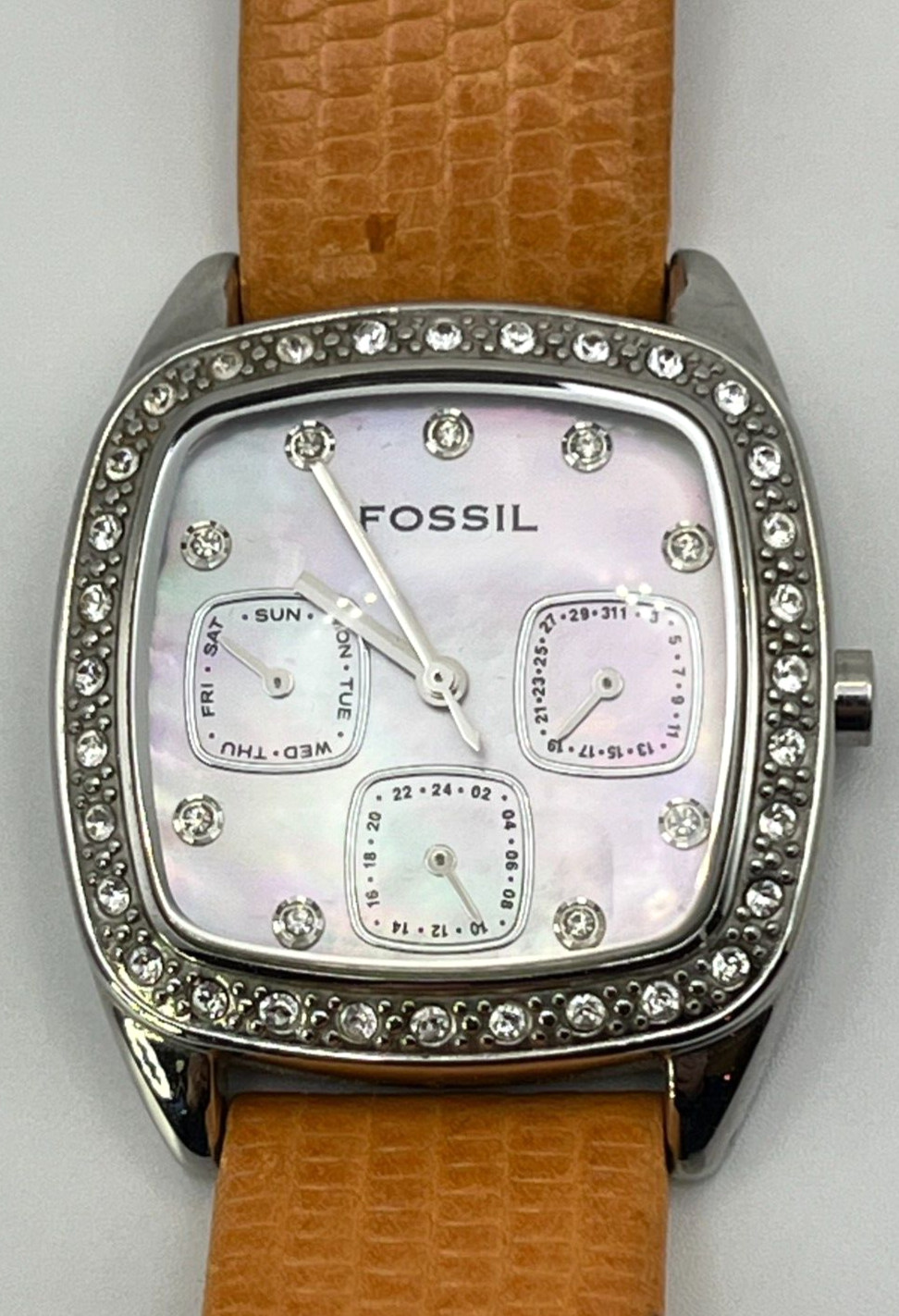 FOSSIL MOP Womens HI SPARKLE Watch SQUARE Tan LEATHER BAND ES 1009 New Batt READ