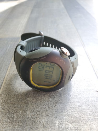 Timex Helix WRKS Thermometer Barometer Altimeter Watch 2001 Japan Digital