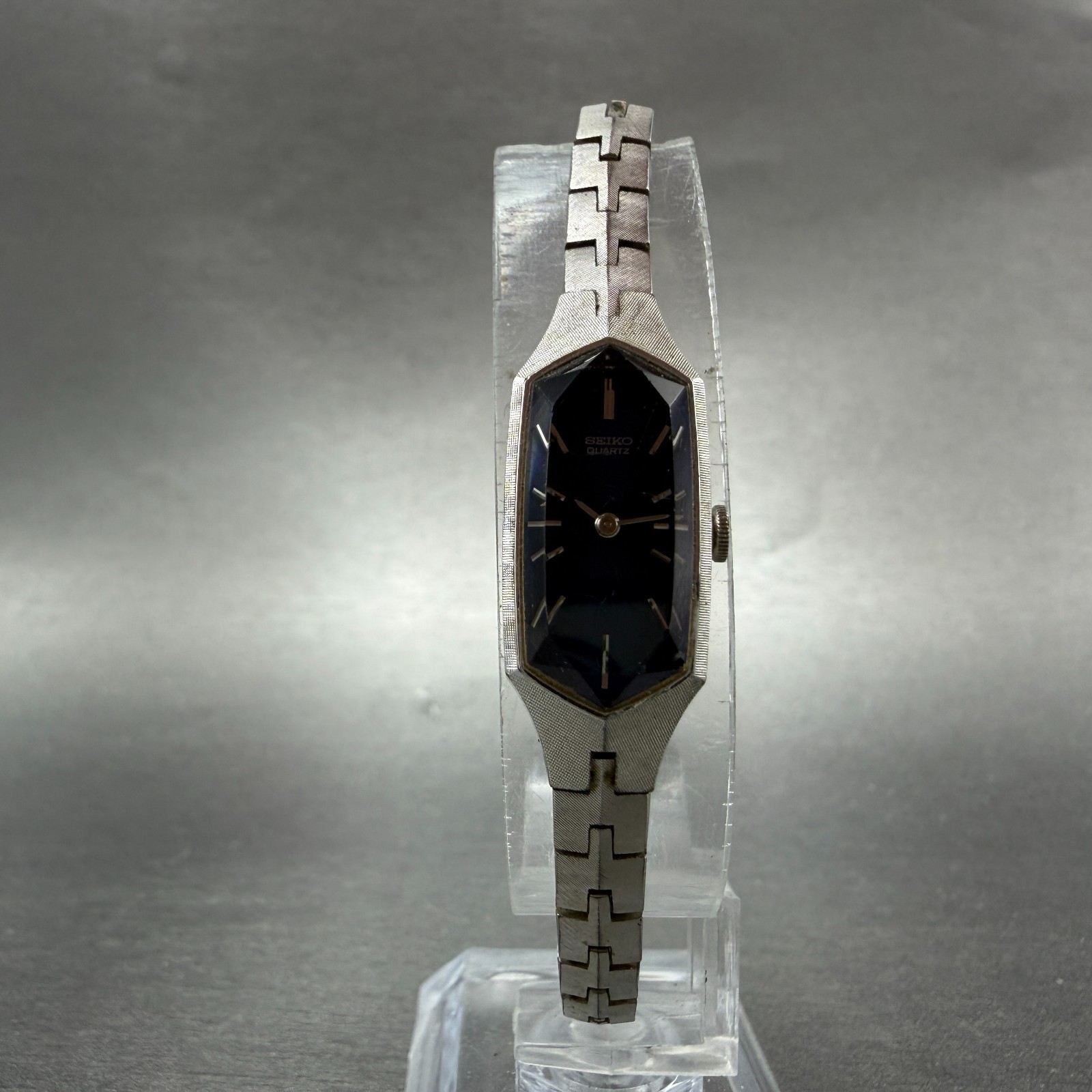 Seiko Watch Women 13mm Blue Dial Silver Tone Octagon 1320-5339 New Battery VTG