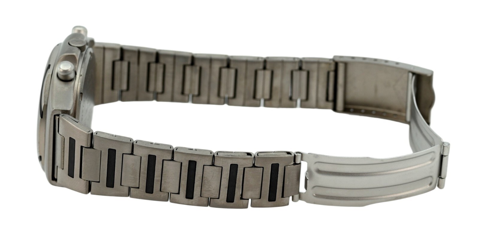 Heuer Only 1980’s 39mm Men’s Titanium Chronograph Watch (Pre-Tag)! Ref: 223.206!