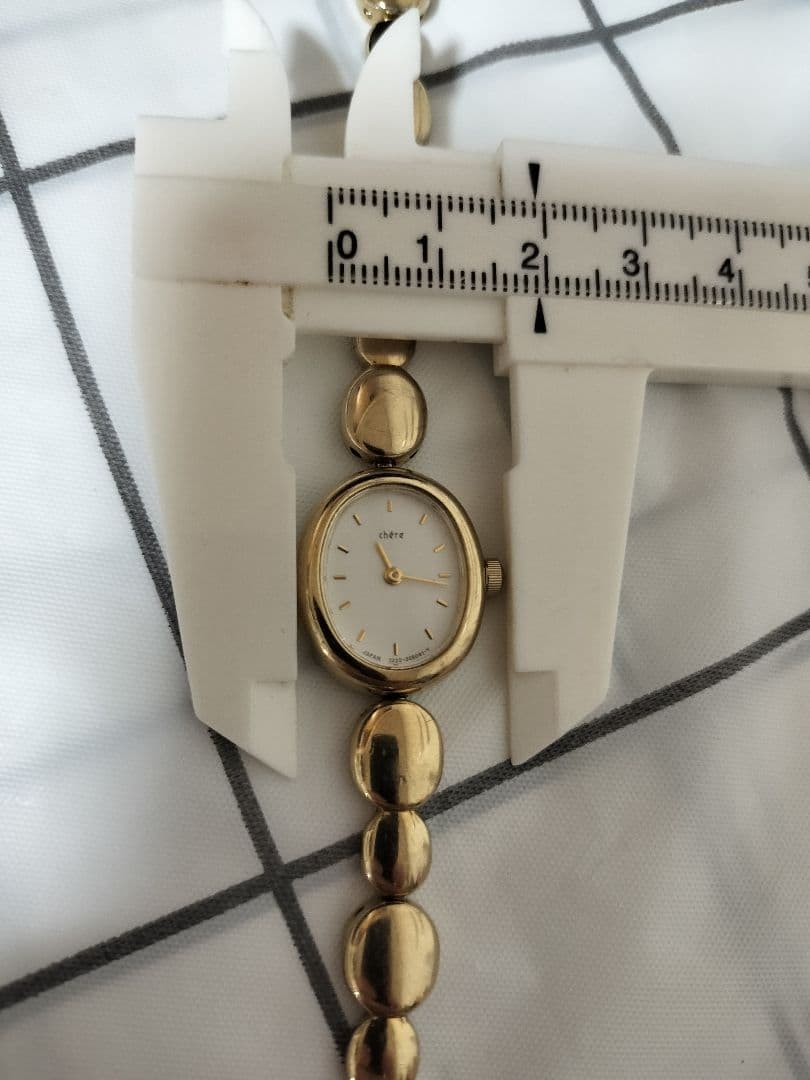 SEIKO Chère Oval-shaped Watch 3220-3231 Gold