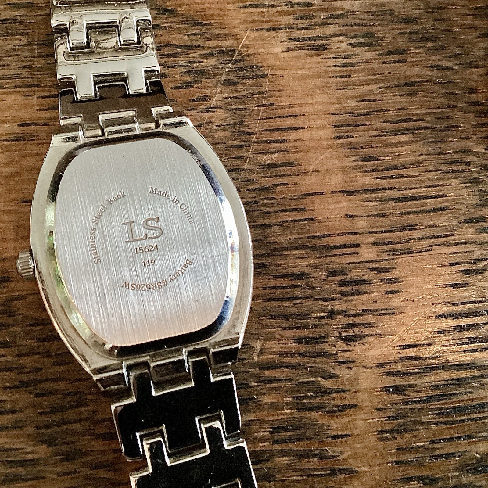 Wristwatch Lot Assorted Men Women Fashion Jewelry Quartz Bakelite Accent Wear