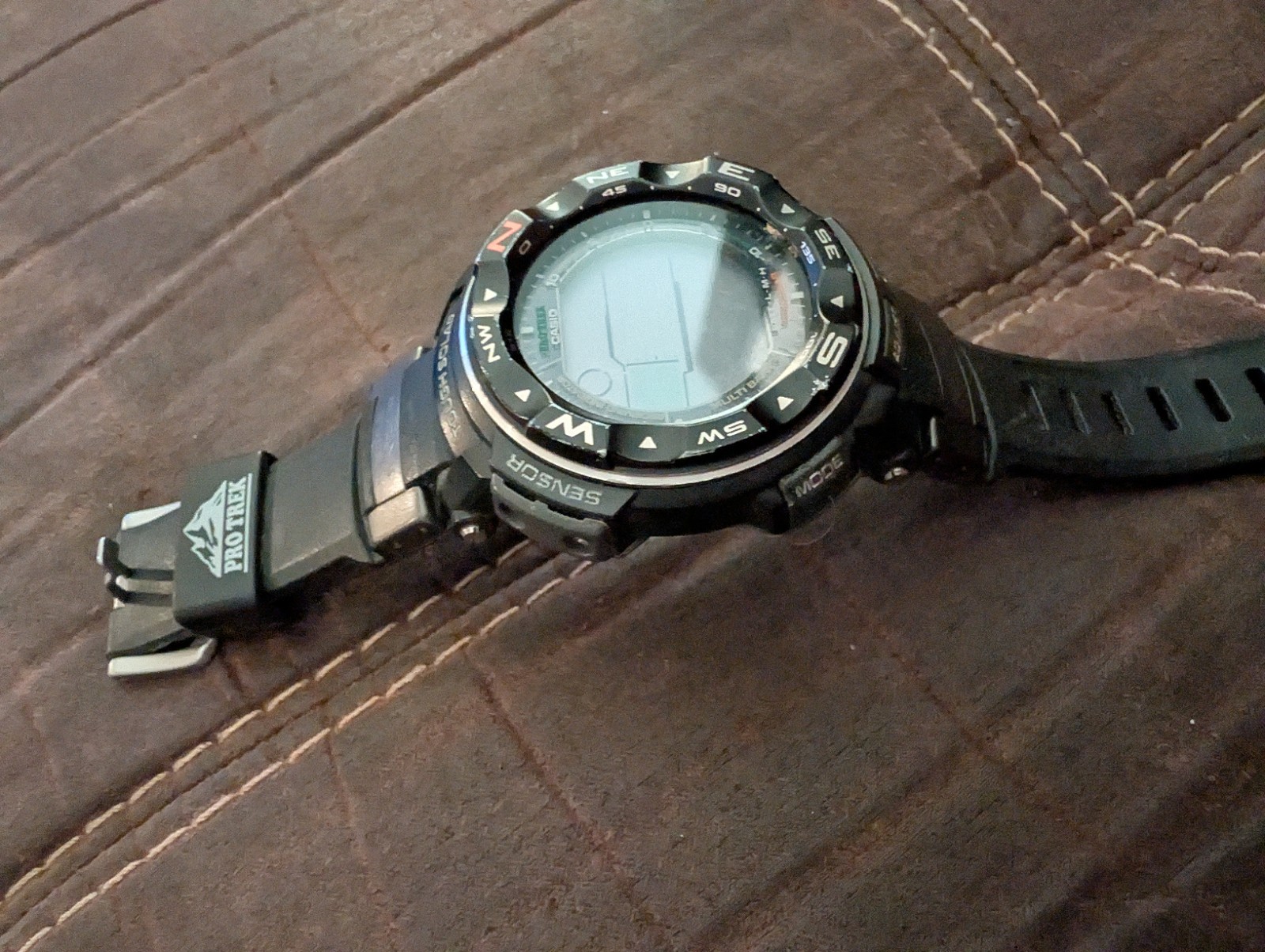 Casio Pro-Trek PRW 2500 Solar Watch Black Needs Battery