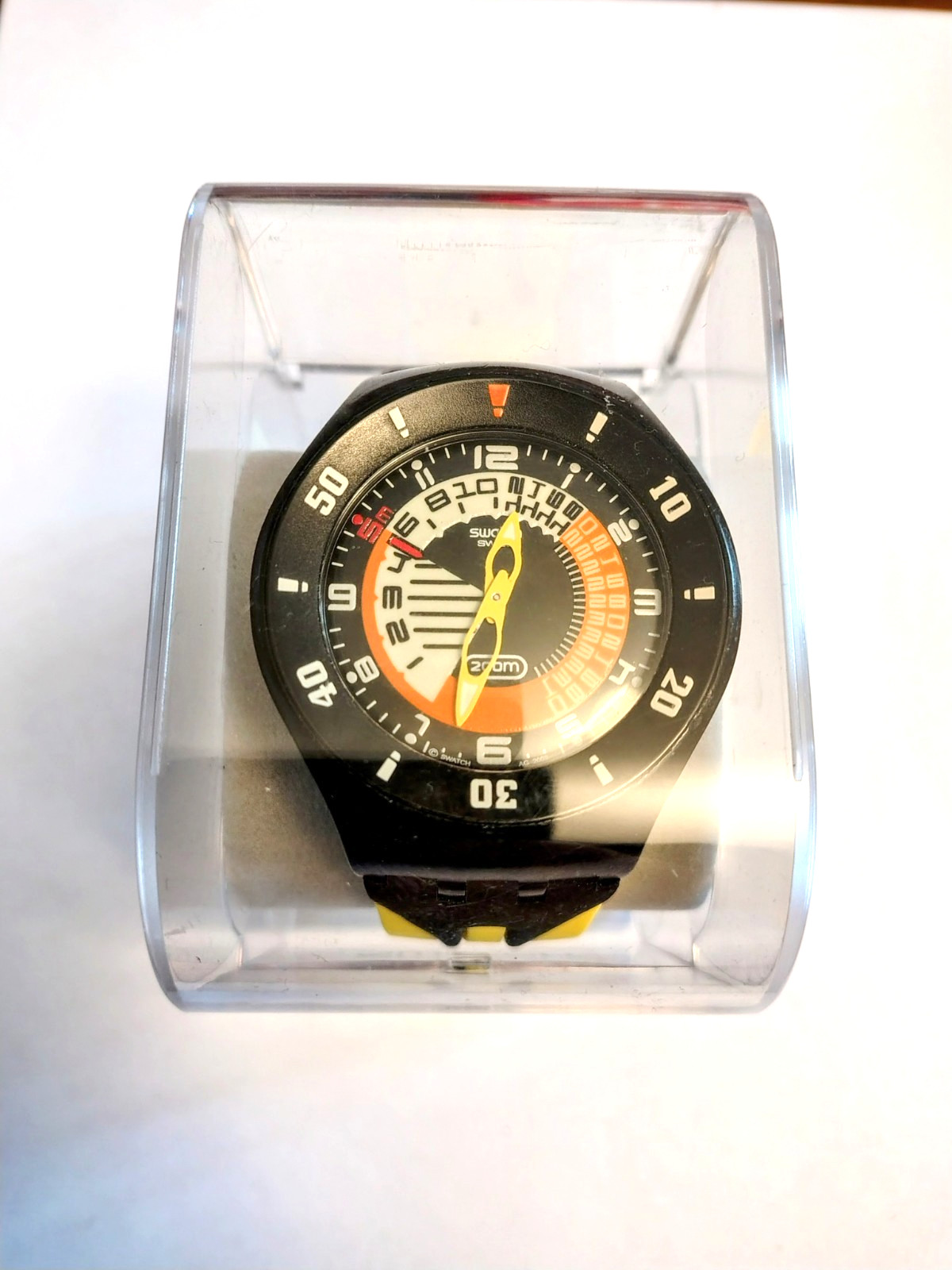 Swatch Fun Scuba New SUGB101 Bowtie Yellow Wristwatch Underwater NOS