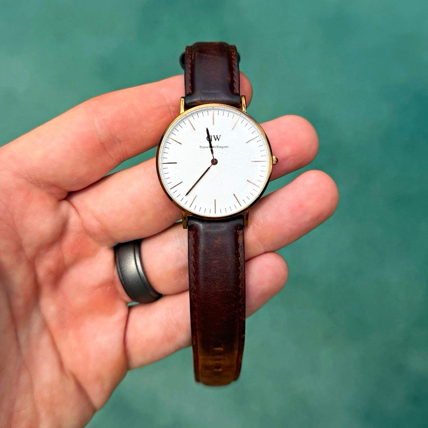 Daniel Wellington Quartz 36mm White Dial Gold Tone Case Brown Leather Strap