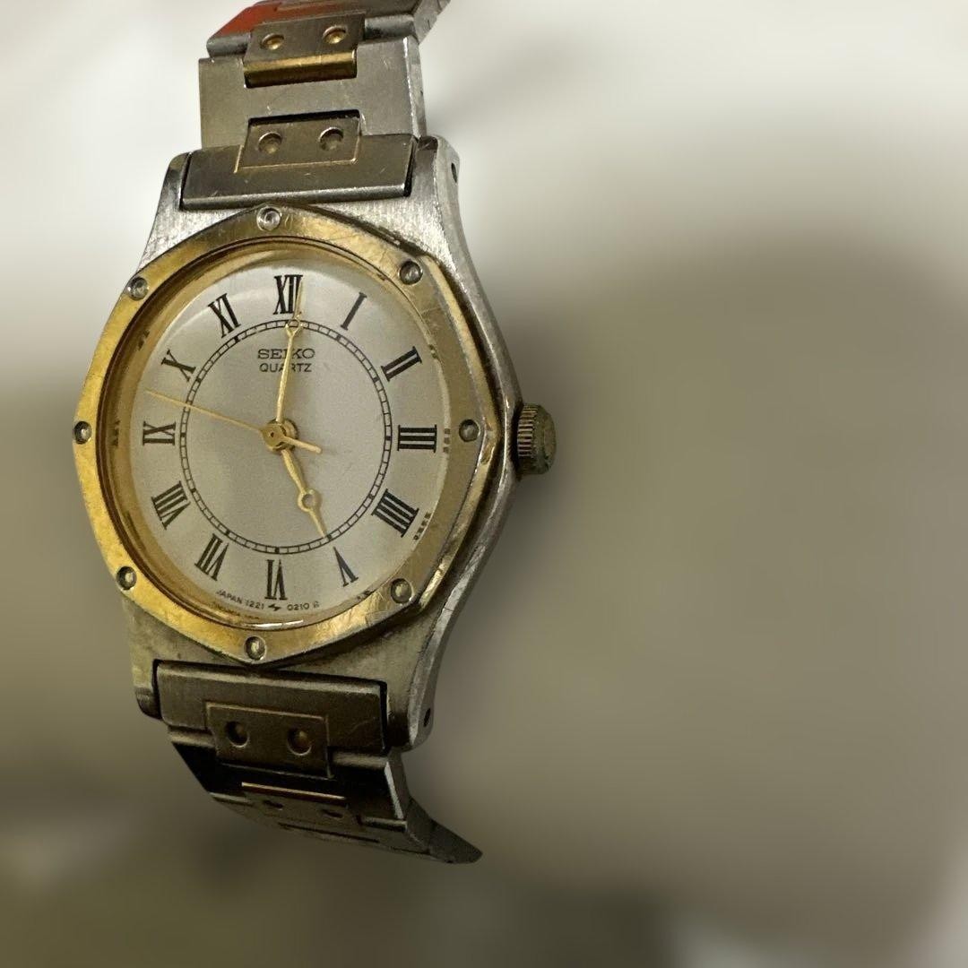 SEIKO Quartz Women’s Watch, Two-Tone Color, Battery Dead