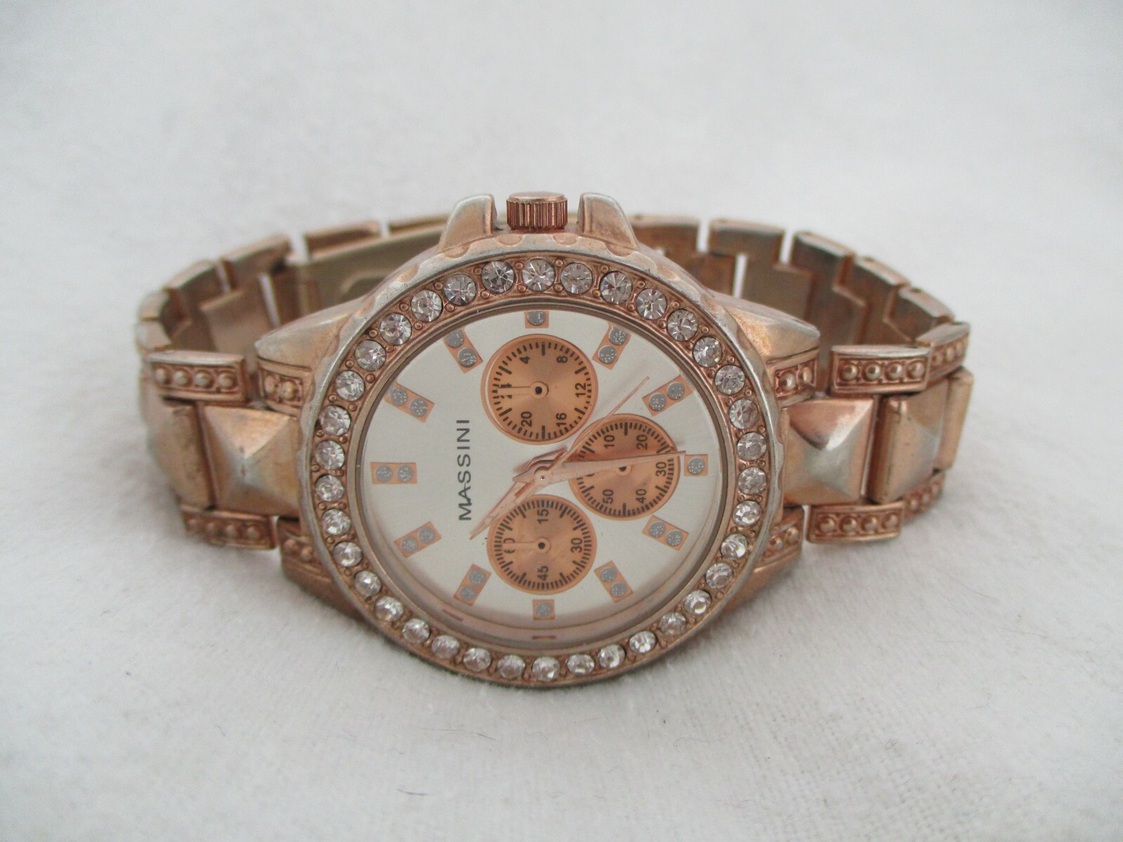 Massini Analog Wristwatch