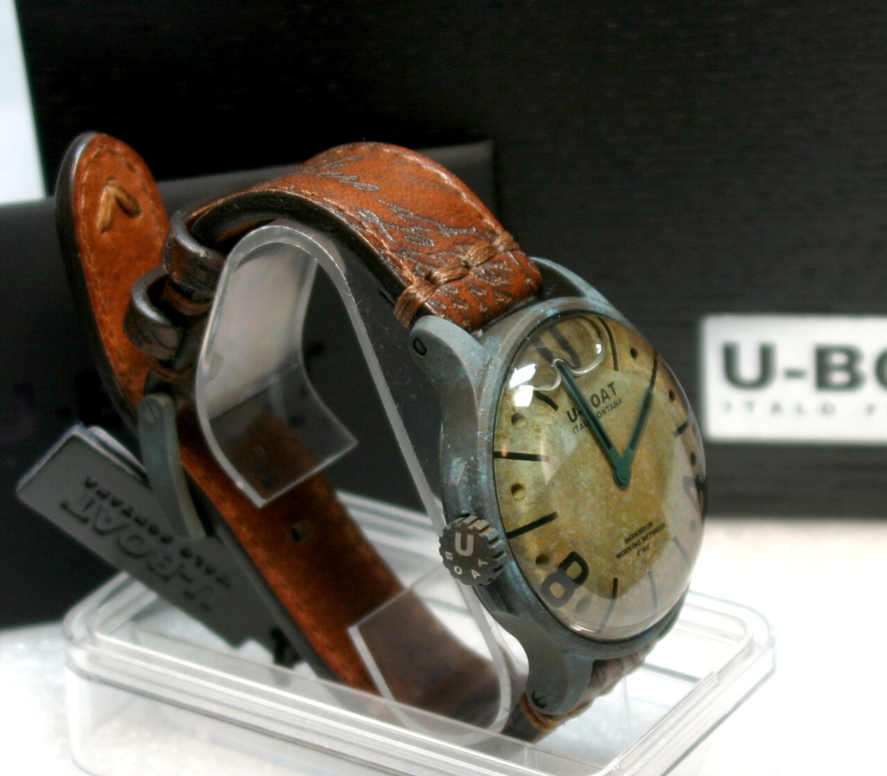 U-Boat Darkmoon UnicoRef.: 9600 unworn