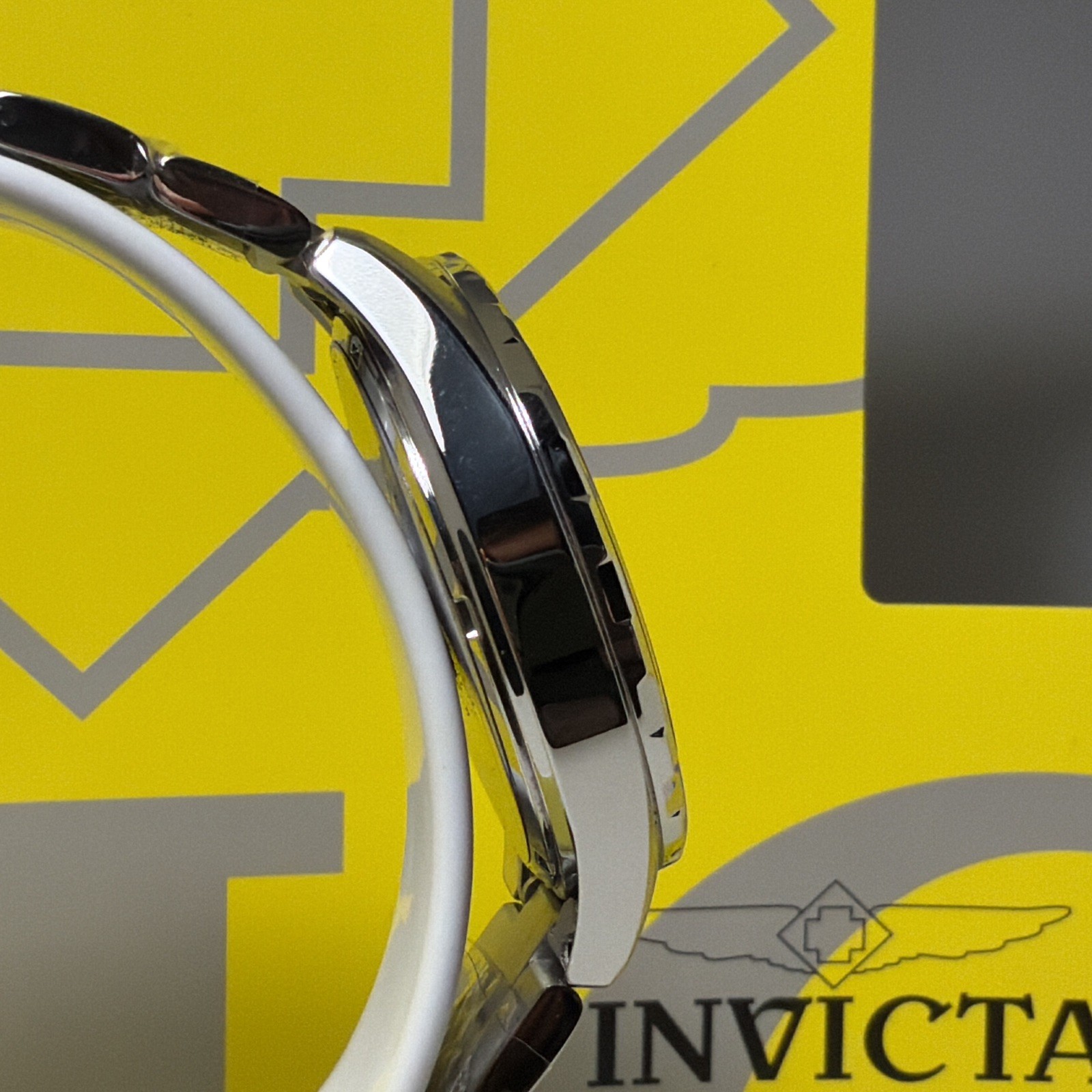 Invicta Speedway Men’s 44mm Chrono Watch StainlessSteel, W/Hard Case & Soft Case