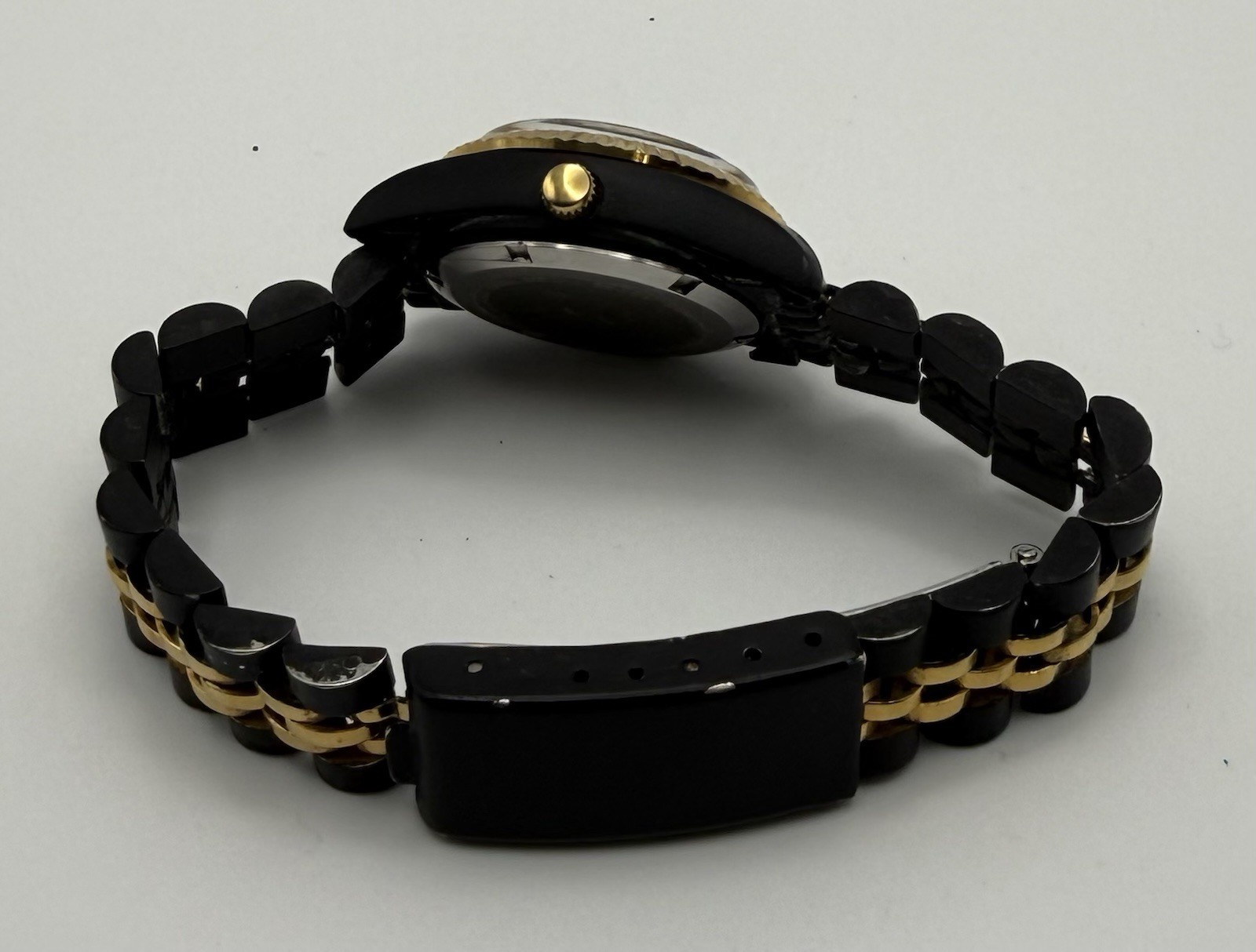 Womens Benrus Citation Quartz Two-Tone Metal Bracelet Black Dial Date Watch