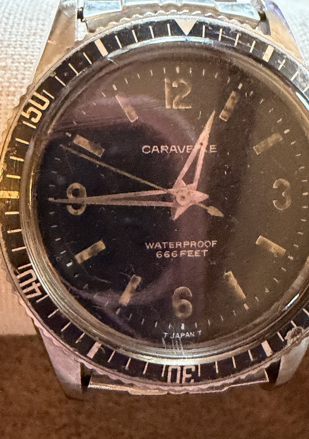 Vintage Caravelle Sea Hunter 666 Skin Diver Men’s Wristwatch Explorer Dive