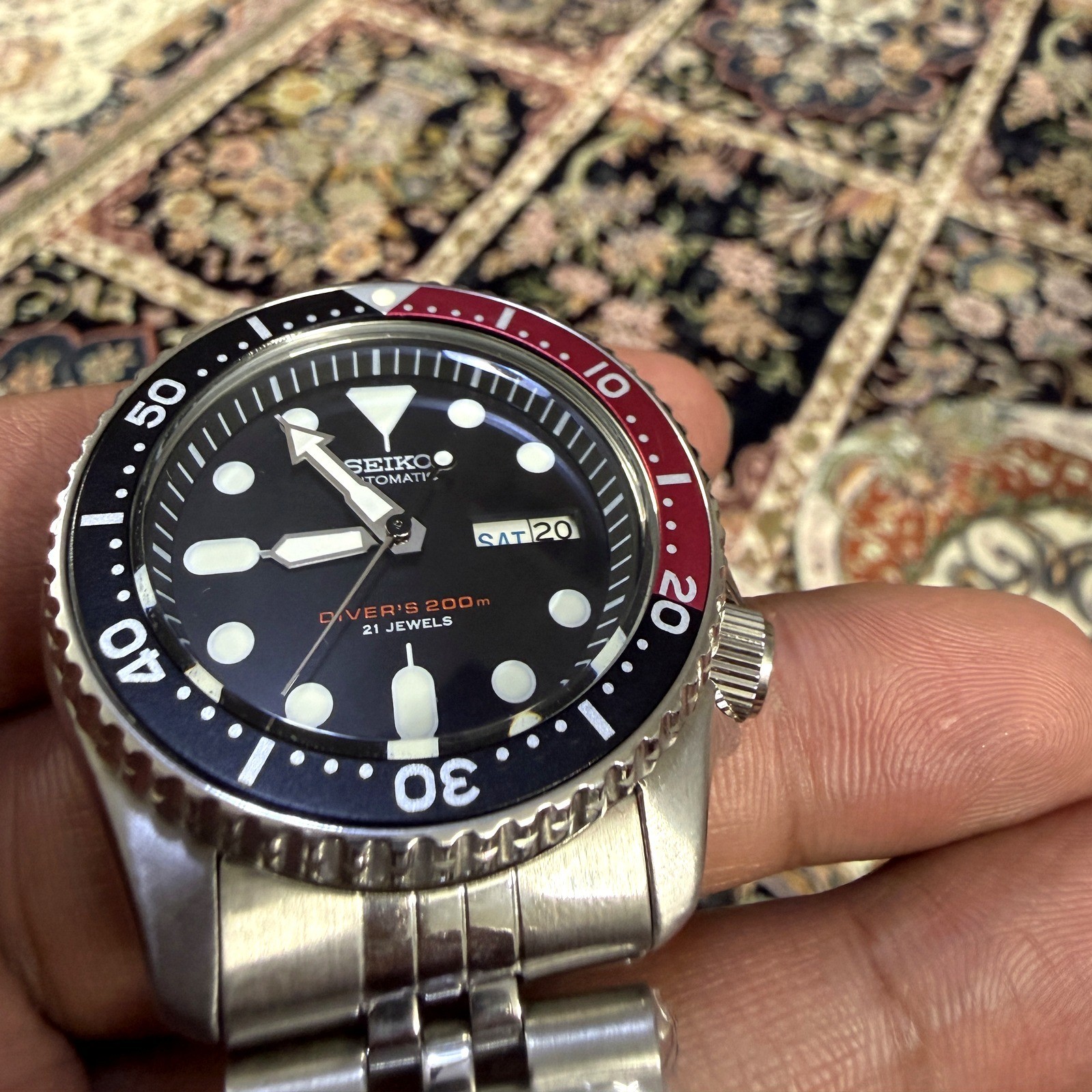 Seiko SKX007 Automatic Diver 200m Black Red Coke Bezel Day Date Mens Watch