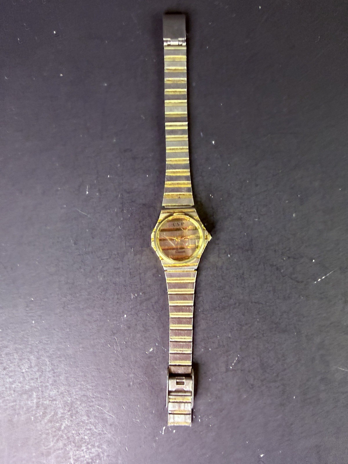 CVP Womens 24mm Gold Case NEW BATTERY Integated Gold Bracelet 855