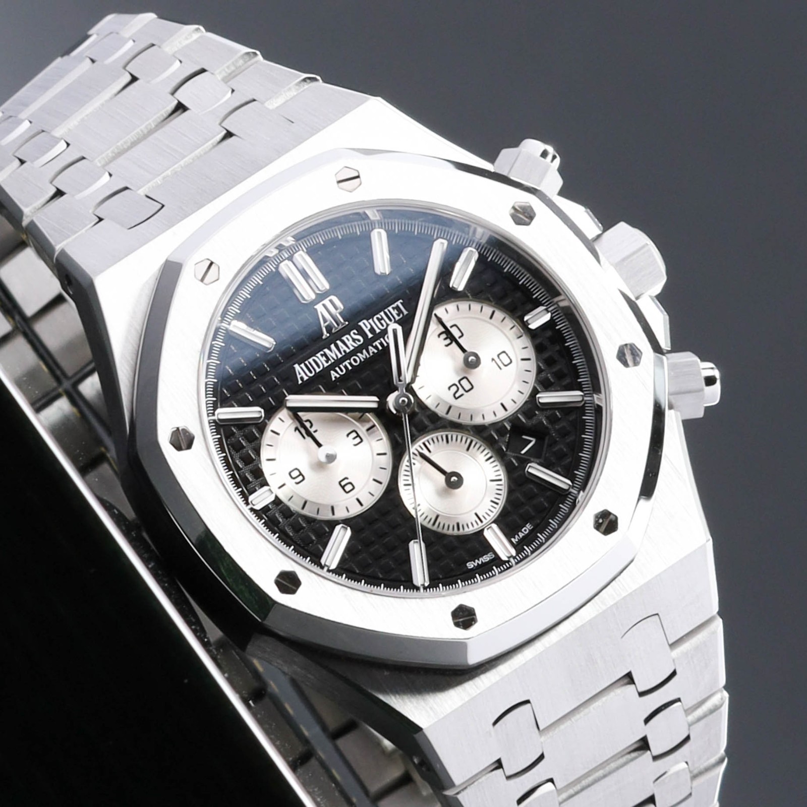 Audemars Piguet Royal Oak 41mm Steel Black Grande Tapisserie Dial Bracelet 26331